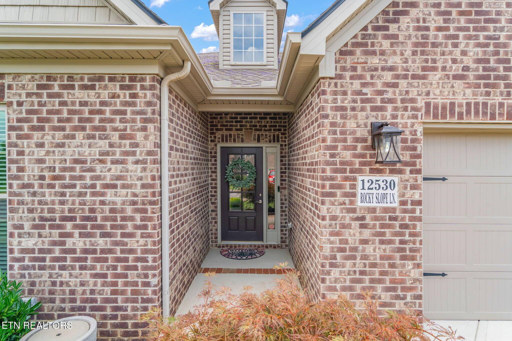 Knoxville, TN 37922,12530 Rocky Slope LN