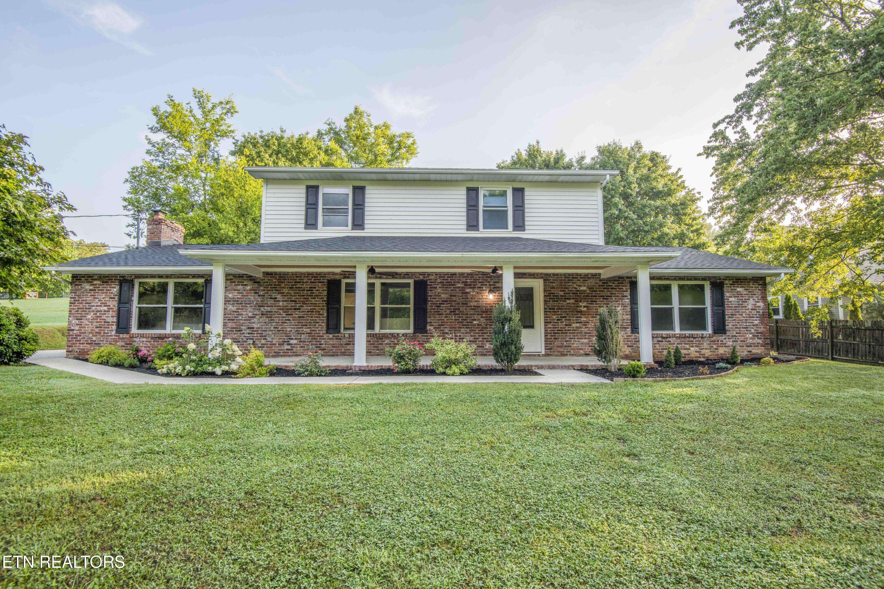Knoxville, TN 37920,4633 Island Home PIKE