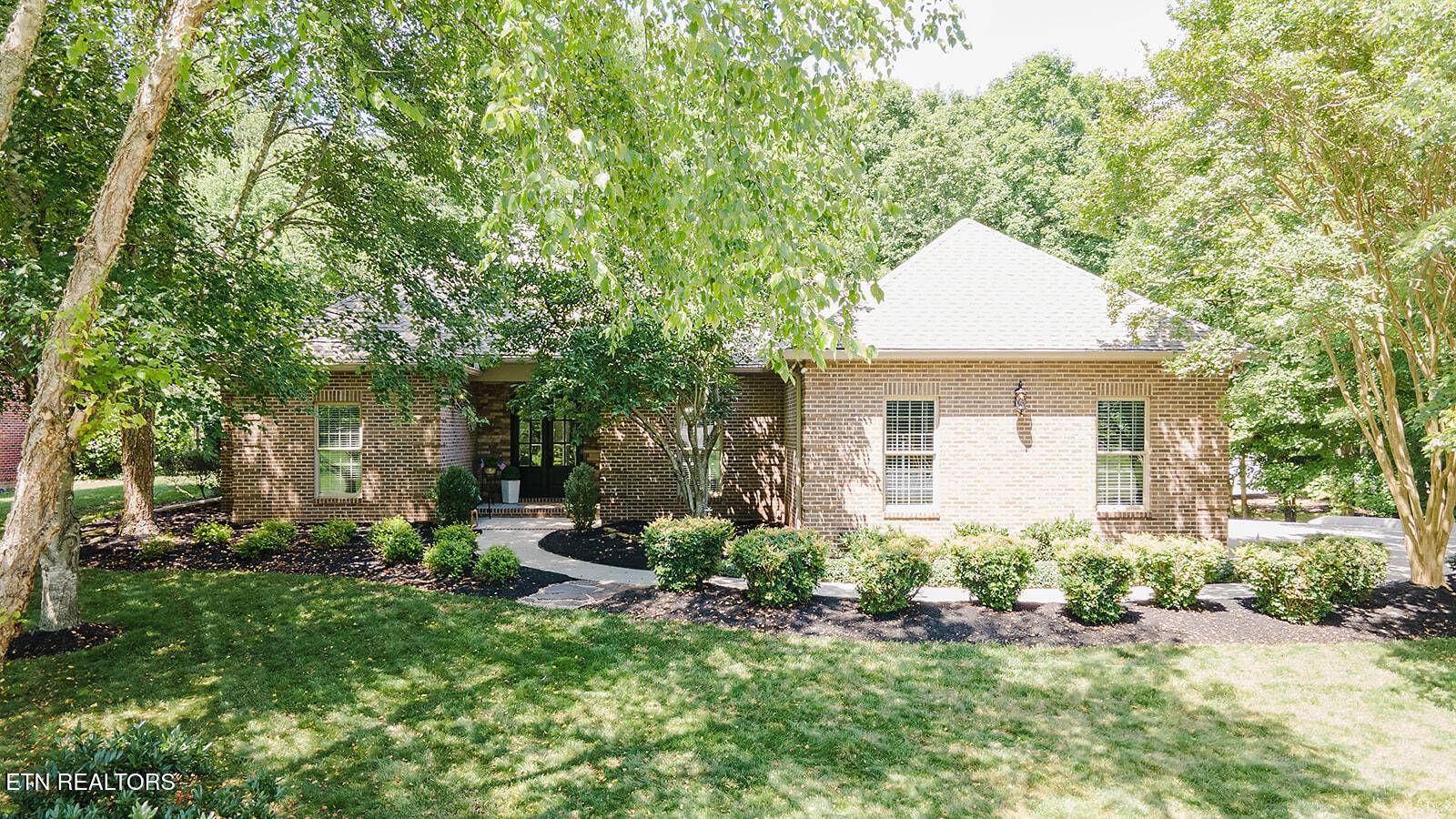 Knoxville, TN 37918,5400 Kesterbrooke Blvd