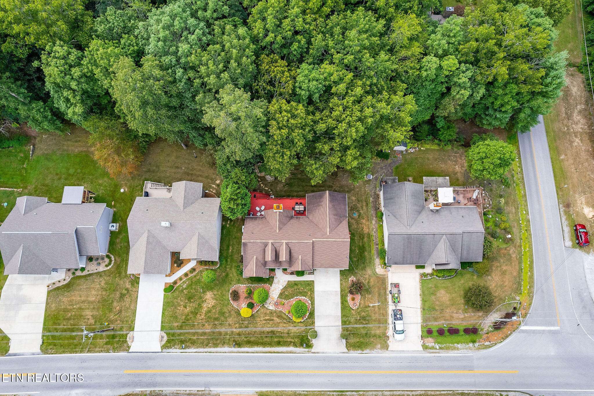 Crossville, TN 38558,202 Lakeview DR