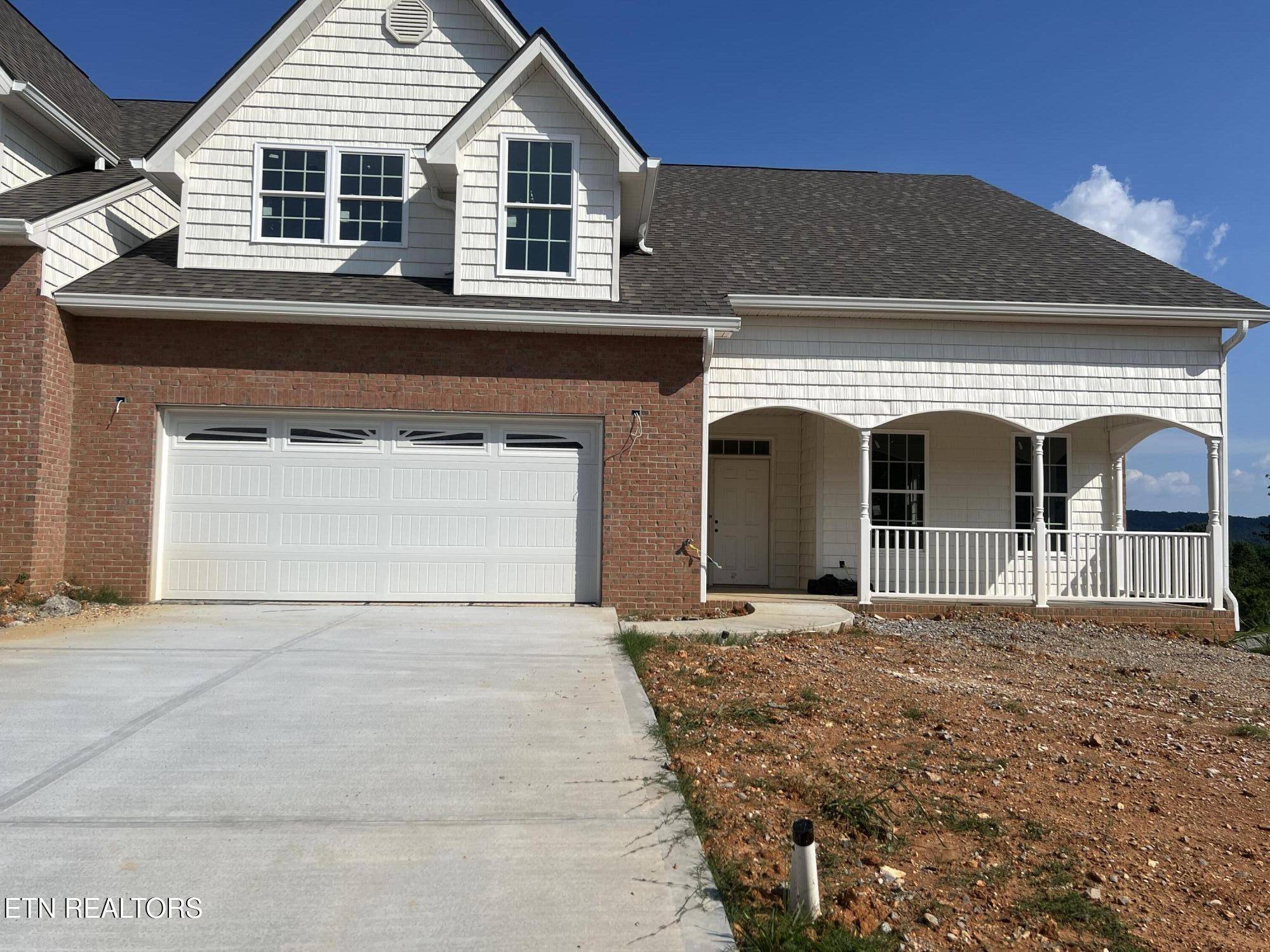 Knoxville, TN 37938,3804 Honeytree LN