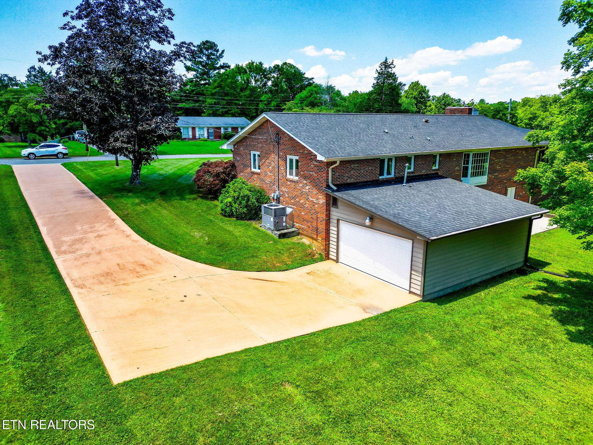 Powell, TN 37849,7212 Della DR