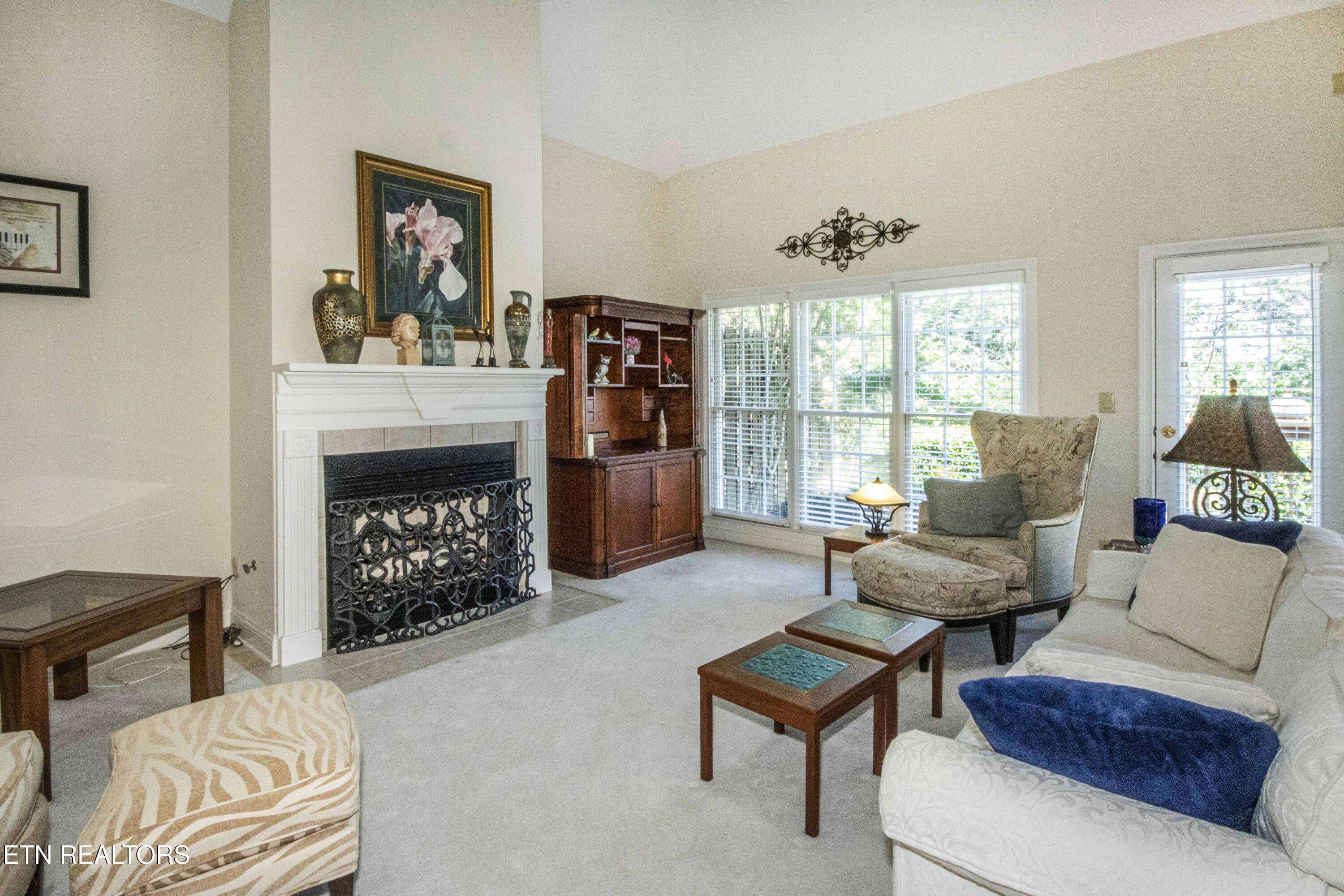 Knoxville, TN 37934,275 Fordham WAY