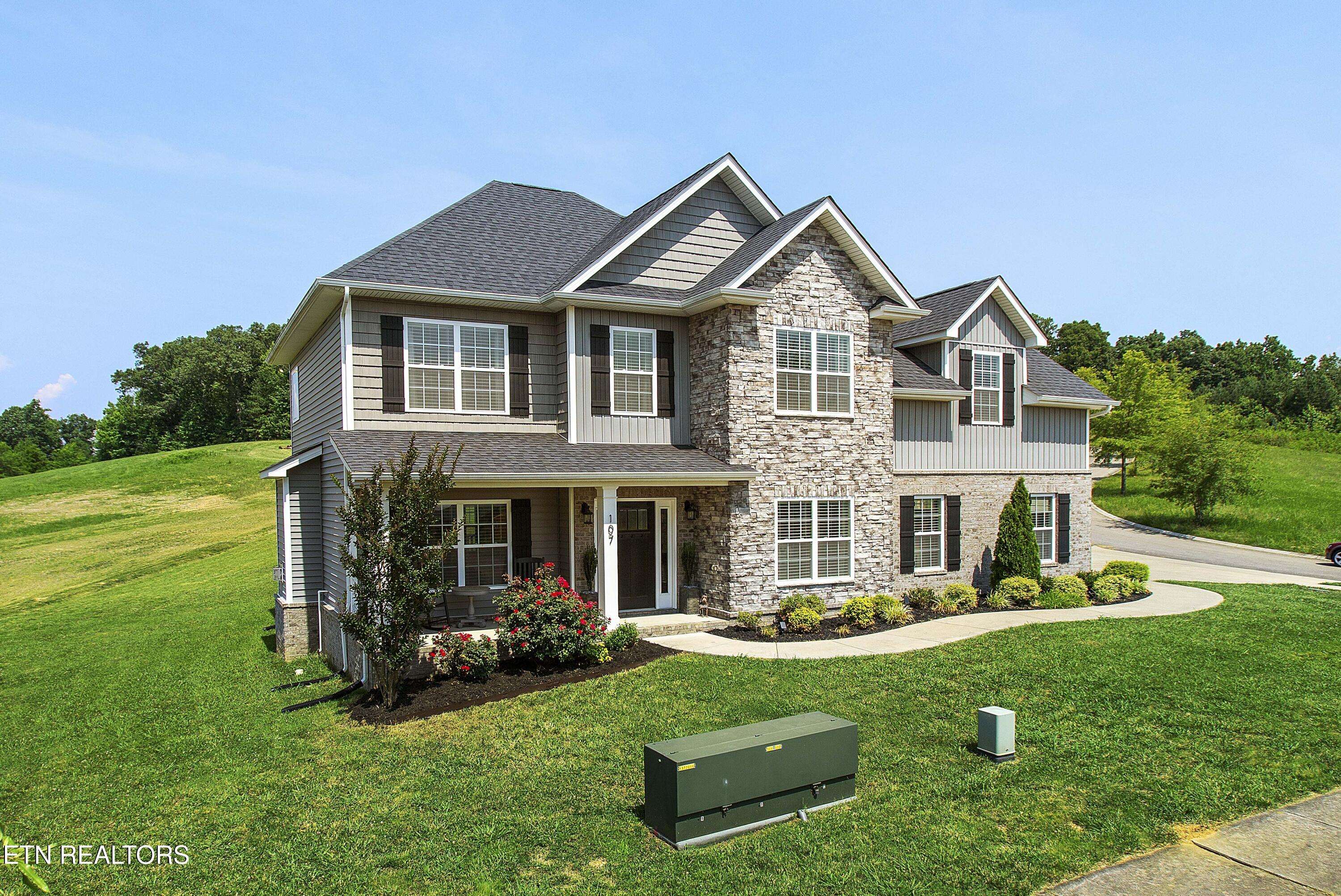 Oak Ridge, TN 37830,107 Cedarberry St