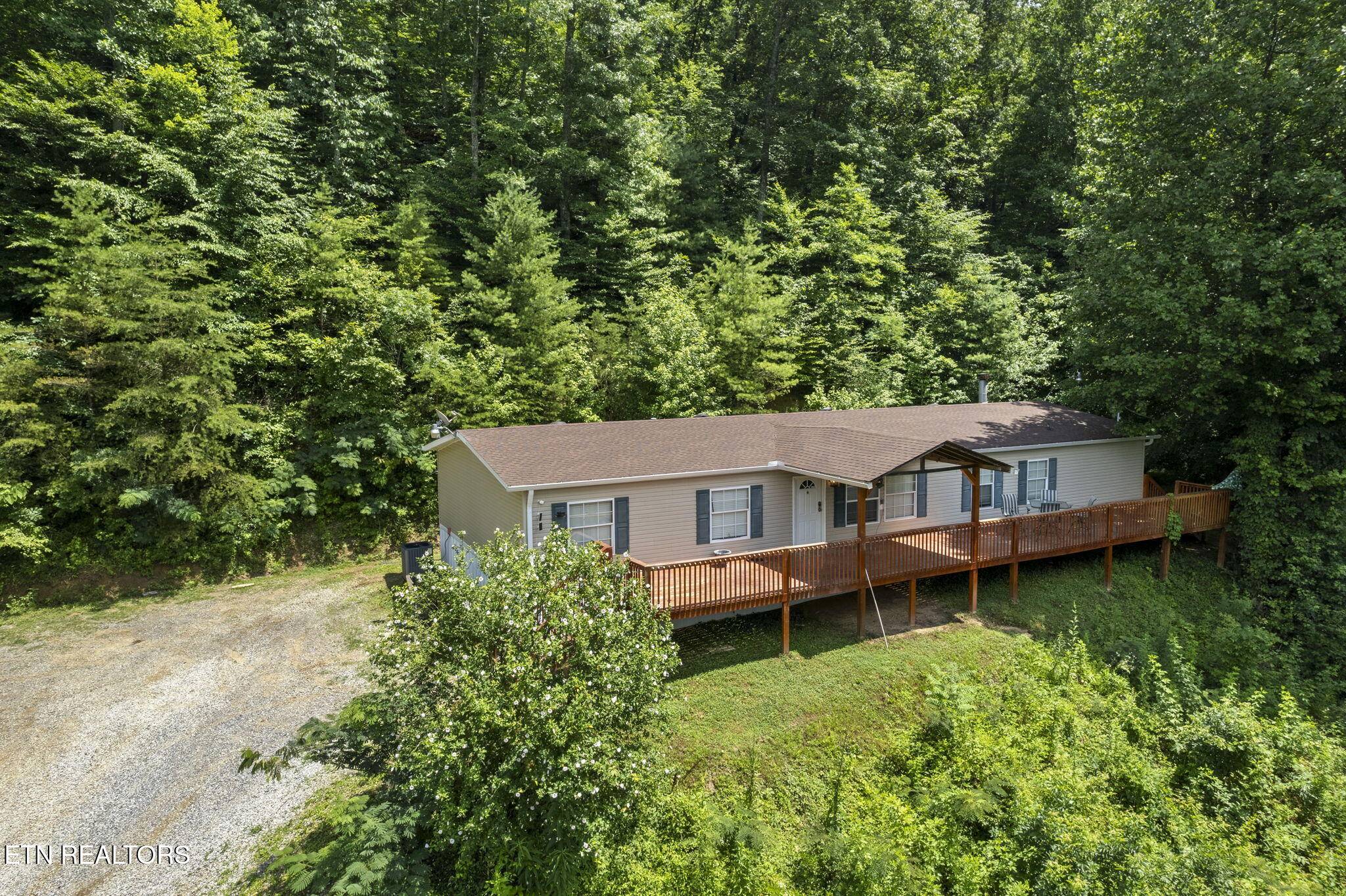 Oliver Springs, TN 37840,442 Half Moon Rd