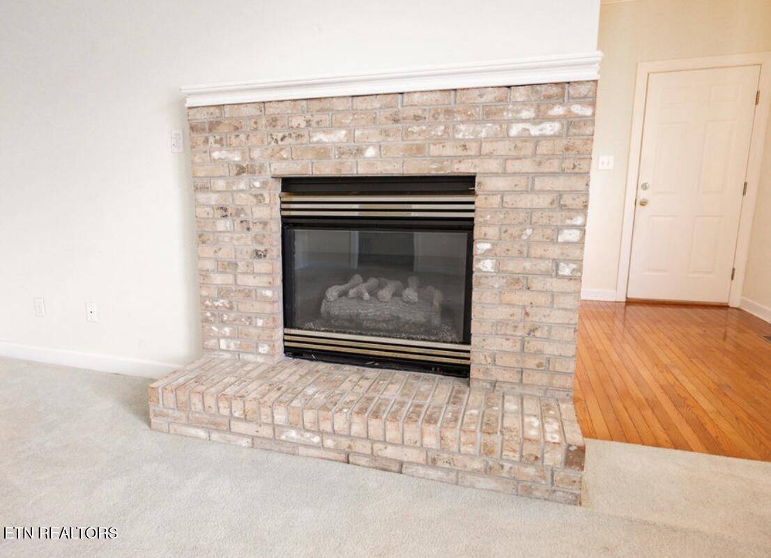 Clinton, TN 37716,114 Tradewind St