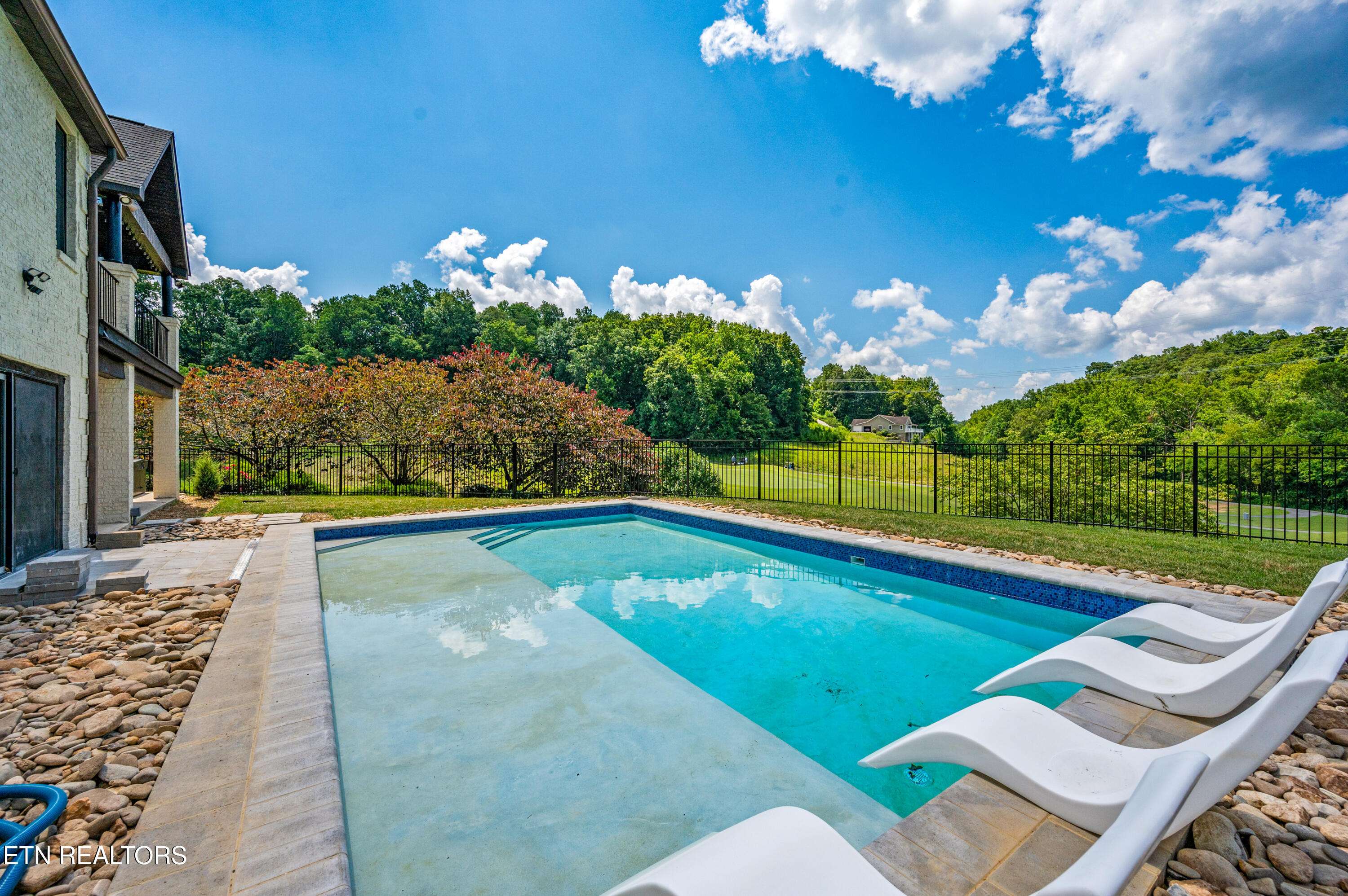 Sevierville, TN 37876,225 Bobwhite Tr