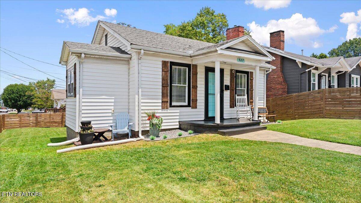Knoxville, TN 37917,527 Glenwood Ave