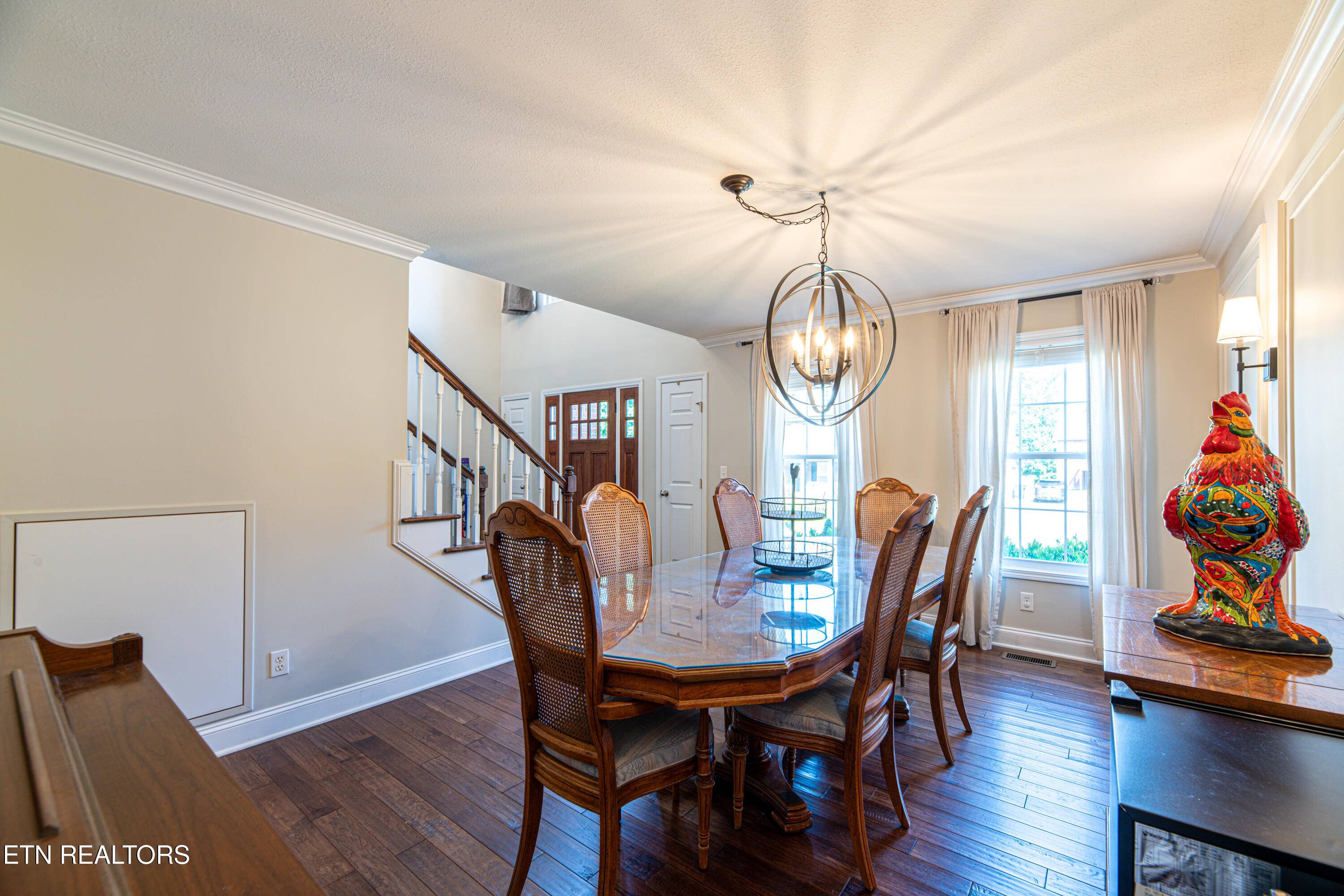 Powell, TN 37849,924 Crown Ridge LN