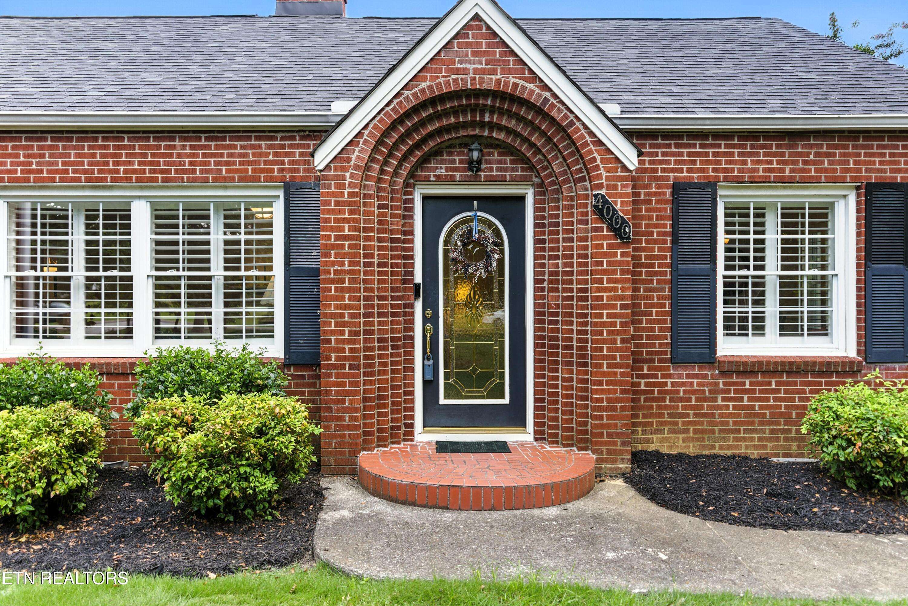 Knoxville, TN 37918,4000 Tazewell PIKE