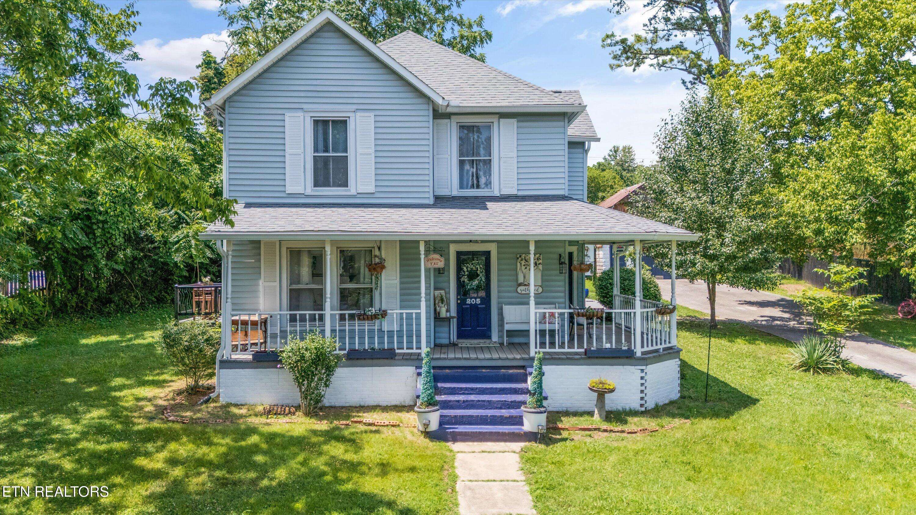 Clinton, TN 37716,205 Howard St