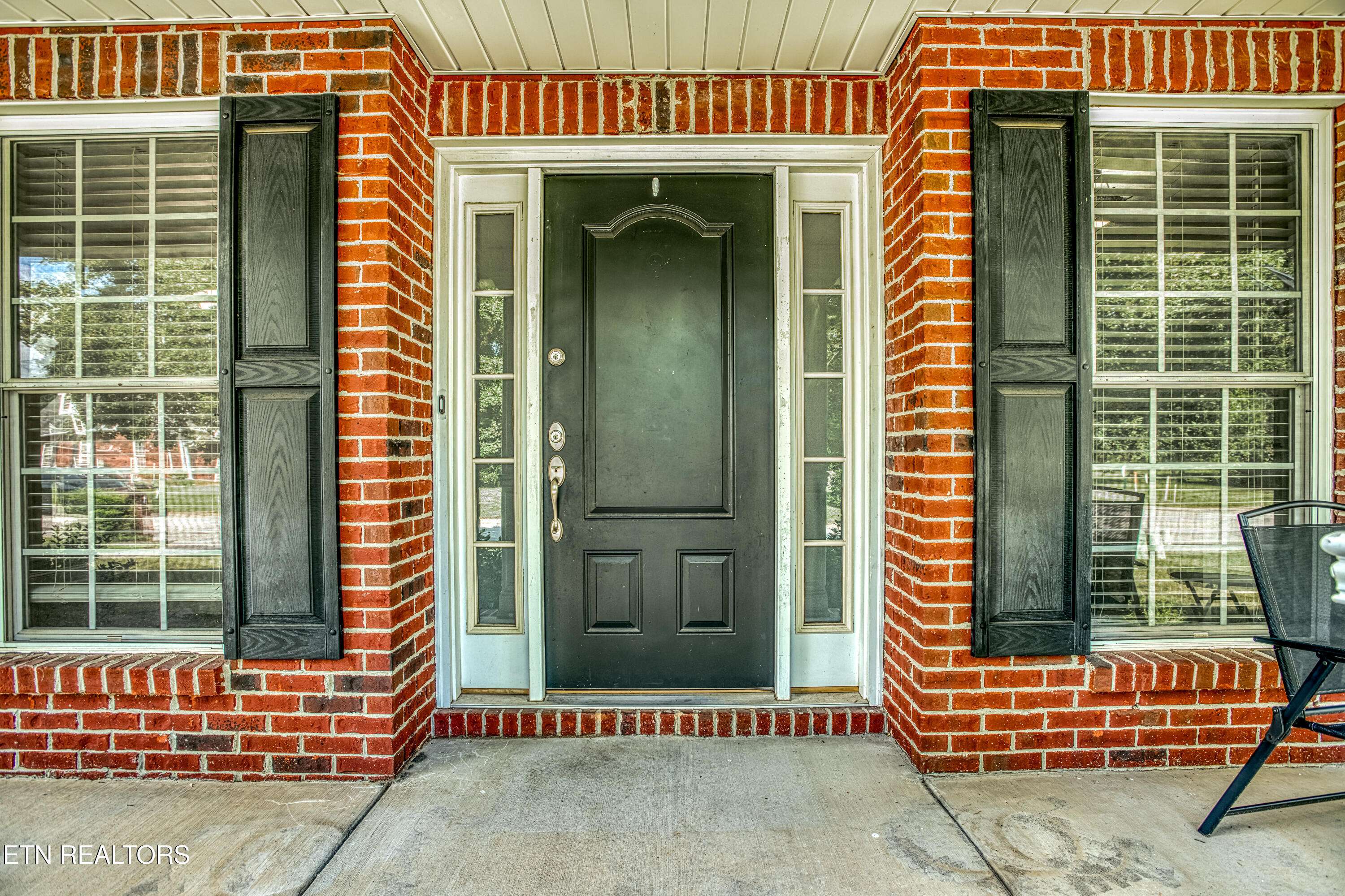 Lenoir City, TN 37771,300 Yellowstone LN