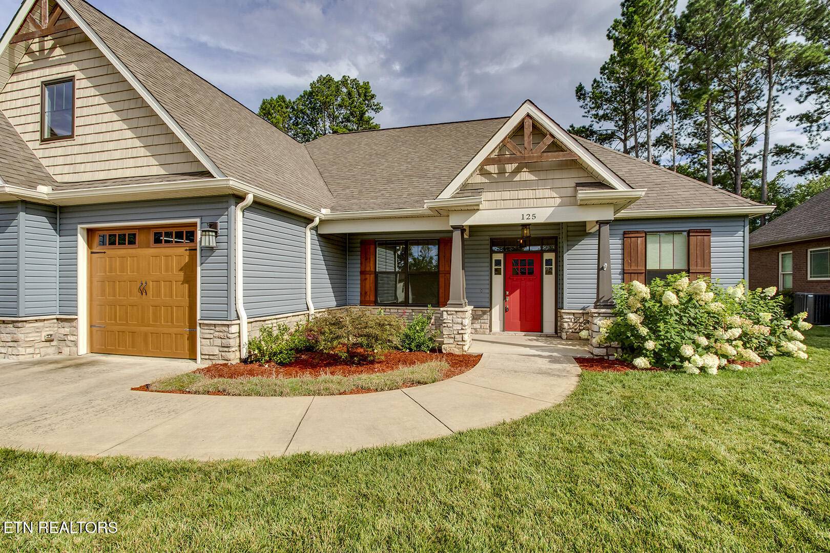 Loudon, TN 37774,125 Gigi LN