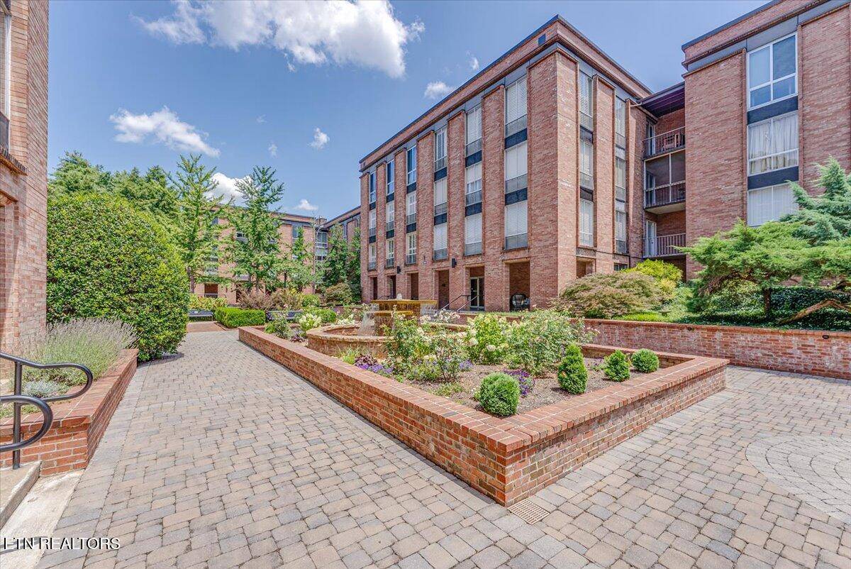 Knoxville, TN 37919,1400 Kenesaw Ave #12B