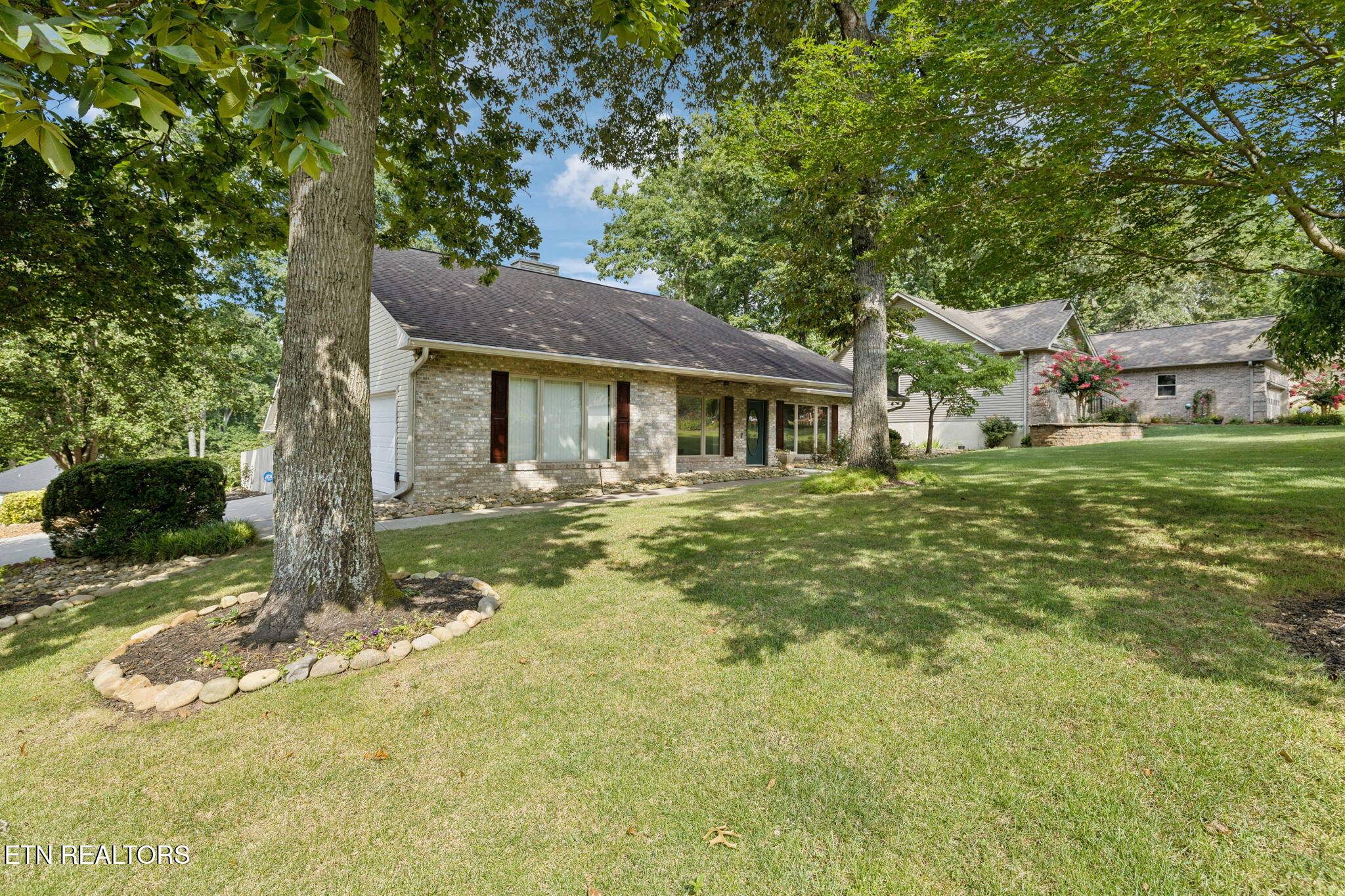 Loudon, TN 37774,334 Oostanali CIR