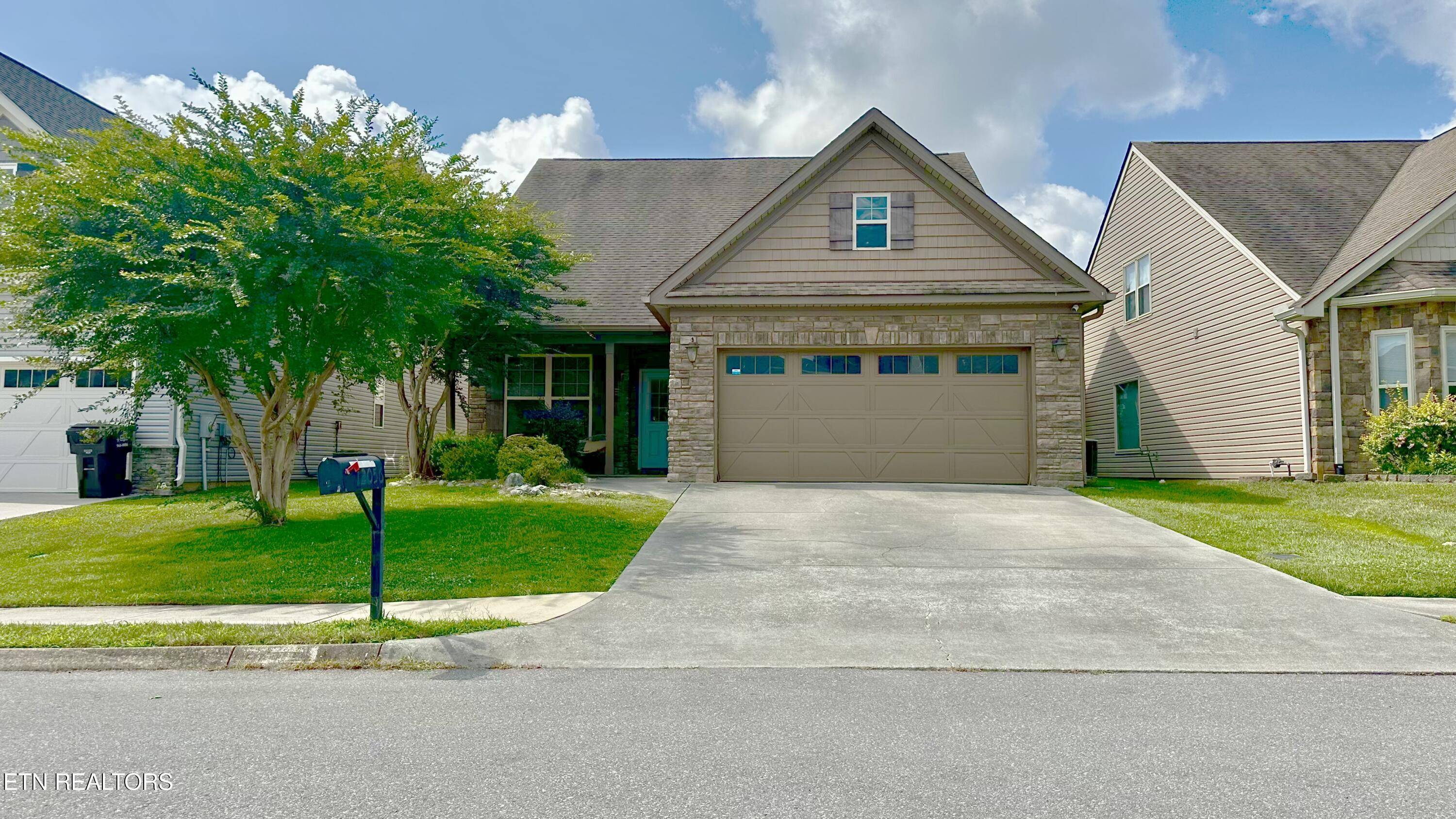 Knoxville, TN 37932,12056 Woodhollow Lane LN