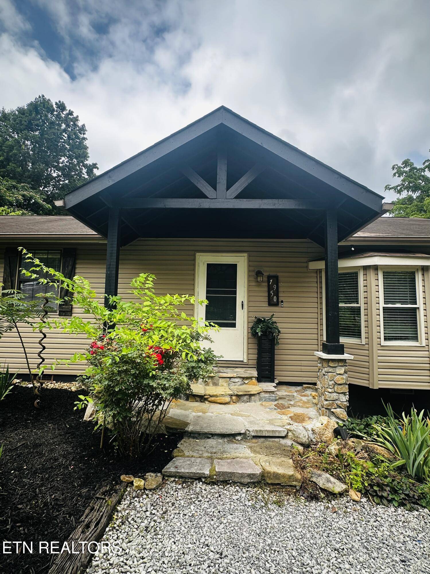 Knoxville, TN 37921,1950 Everhart LN