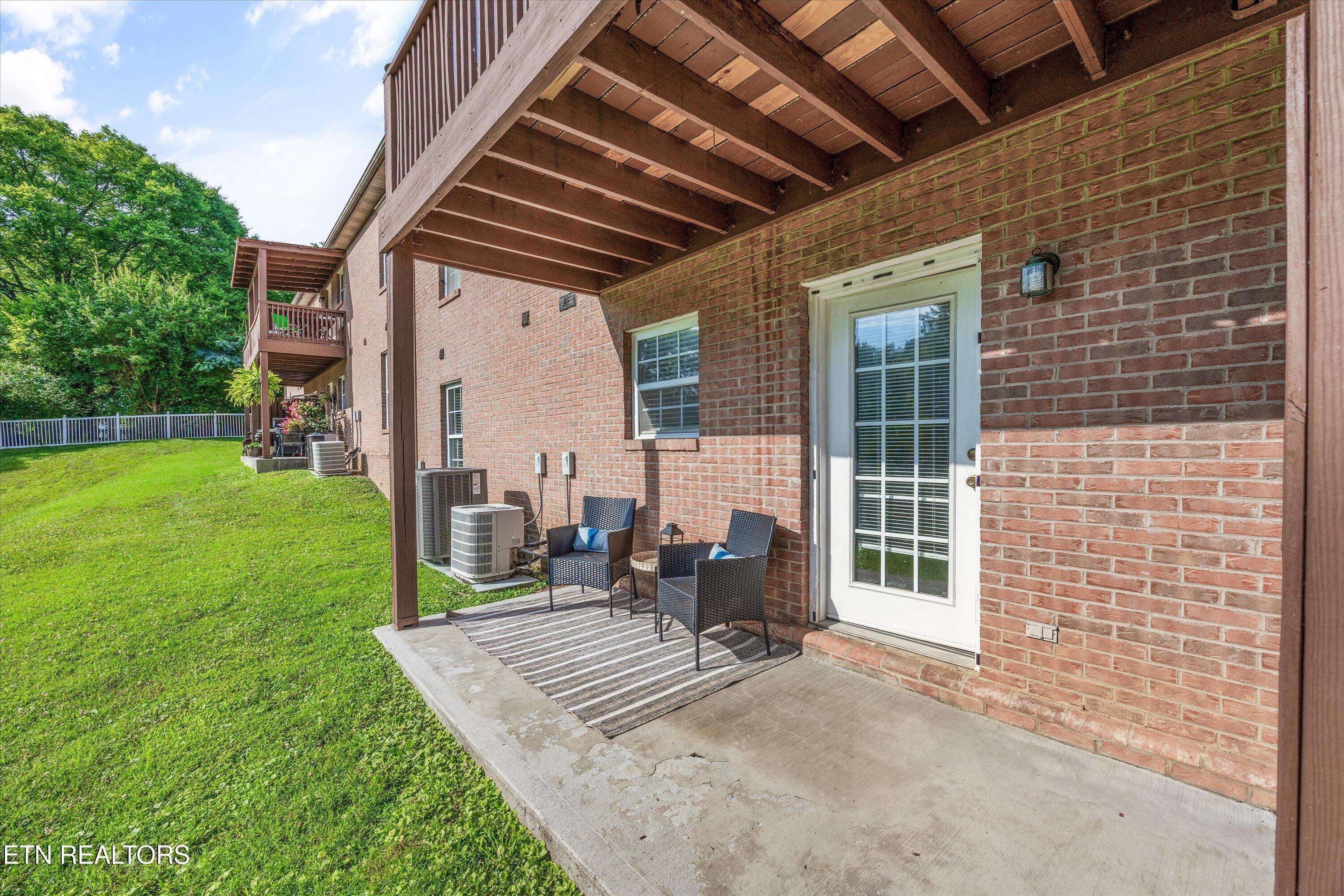 Knoxville, TN 37918,4828 Poplar Crest WAY