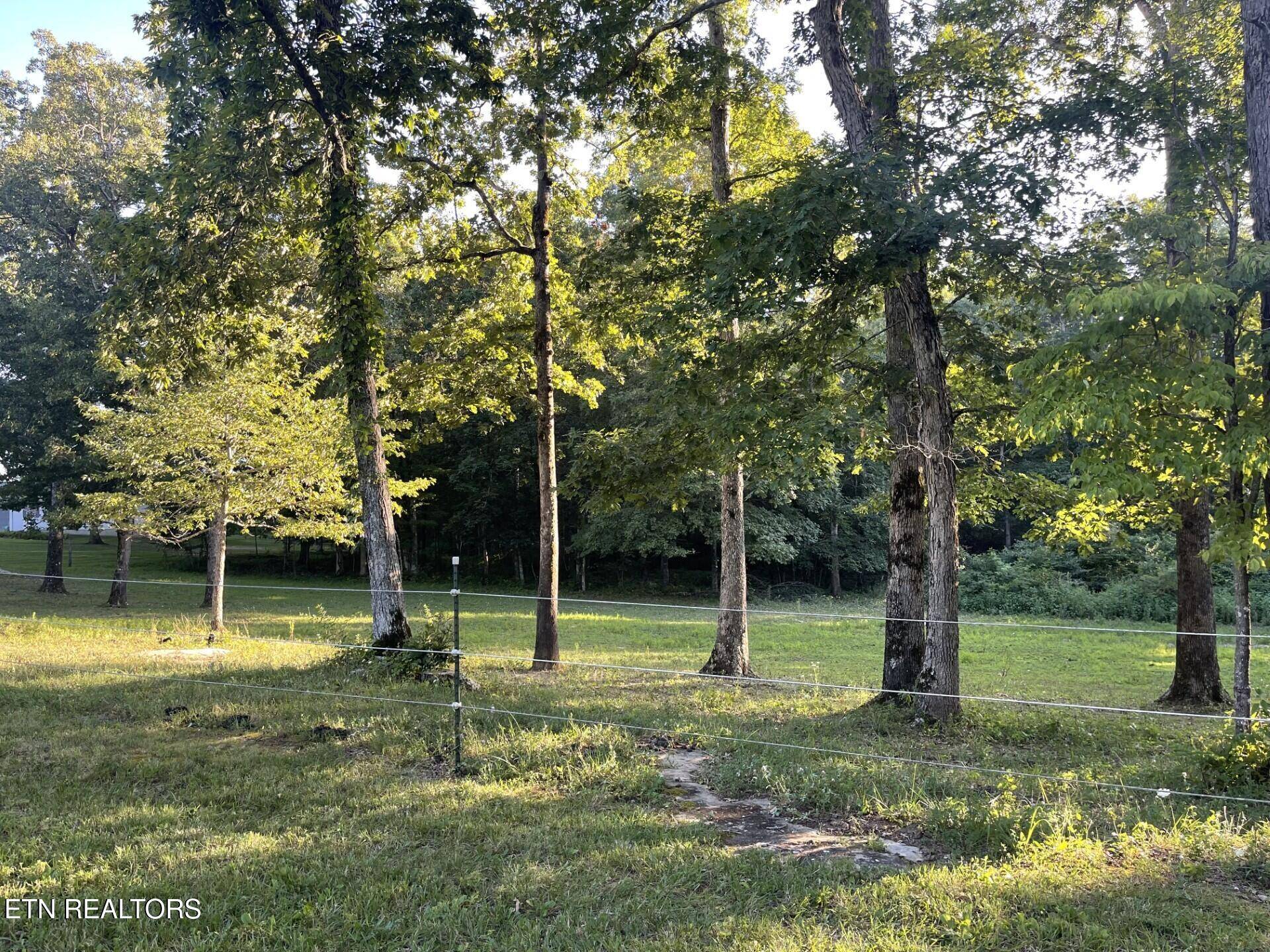 Crossville, TN 38572,Leffle Webb Rd. - 5.1 Acres