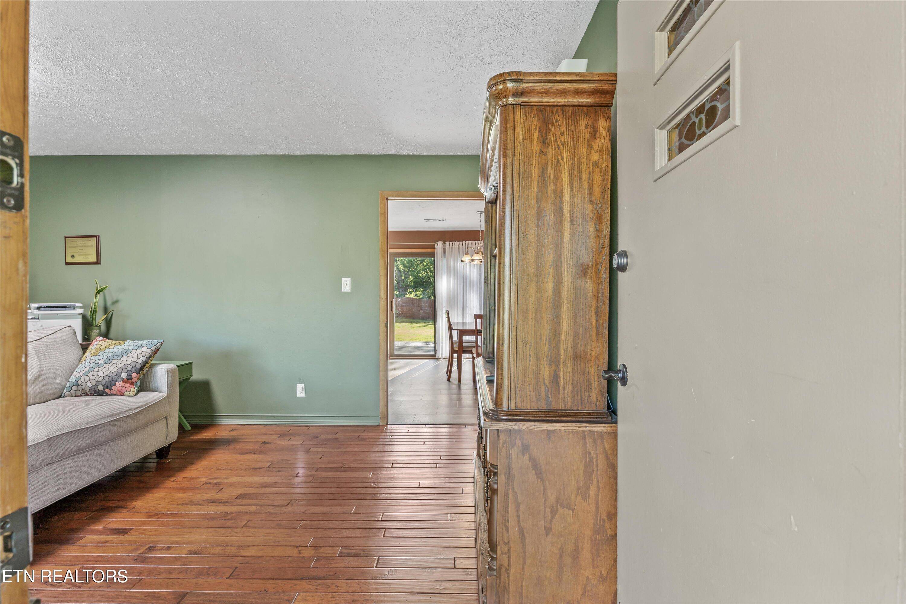 Knoxville, TN 37912,5518 Melstone Rd