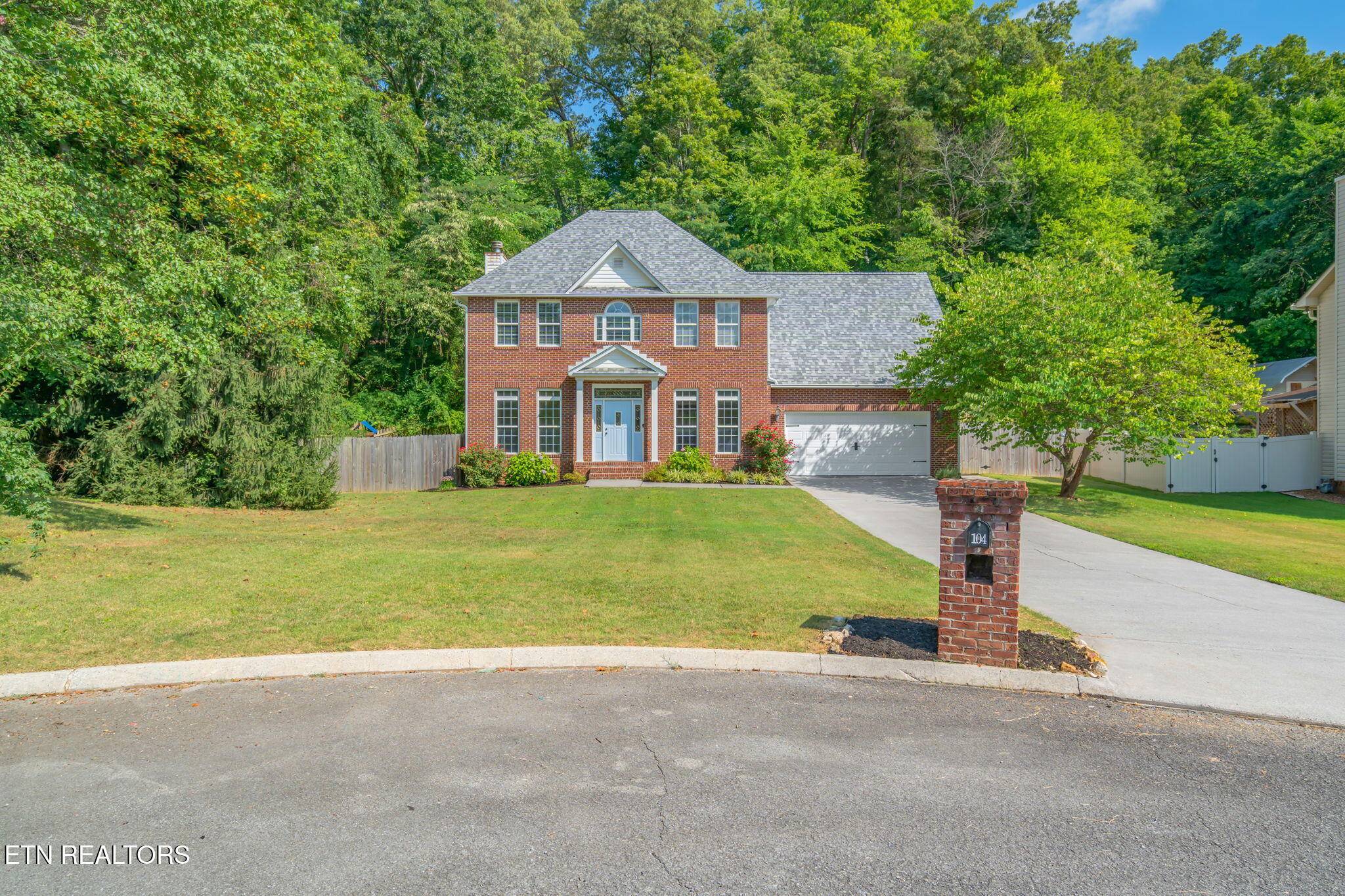 Oak Ridge, TN 37830,104 Nantucket WAY