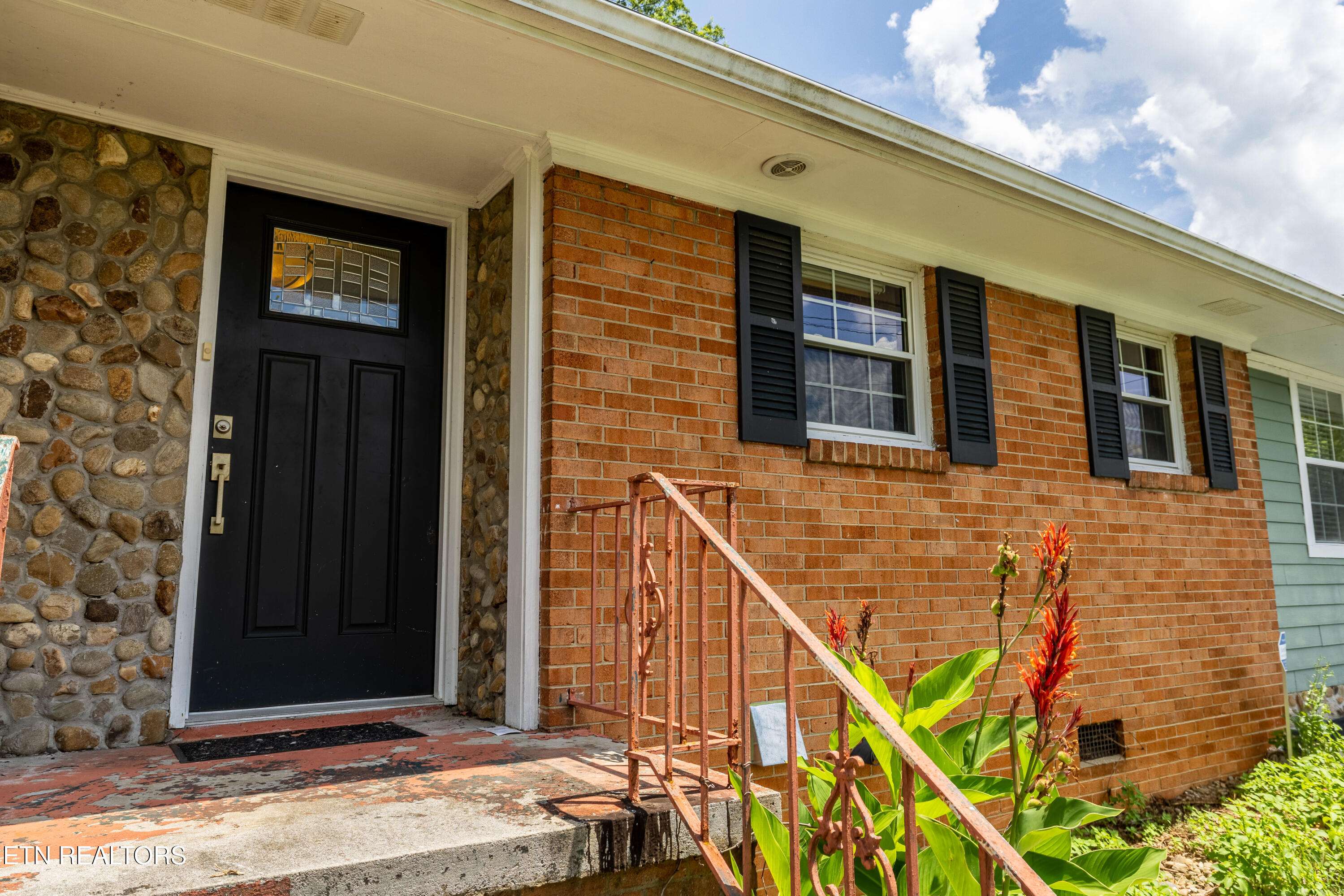 Morristown, TN 37813,427 Oak St