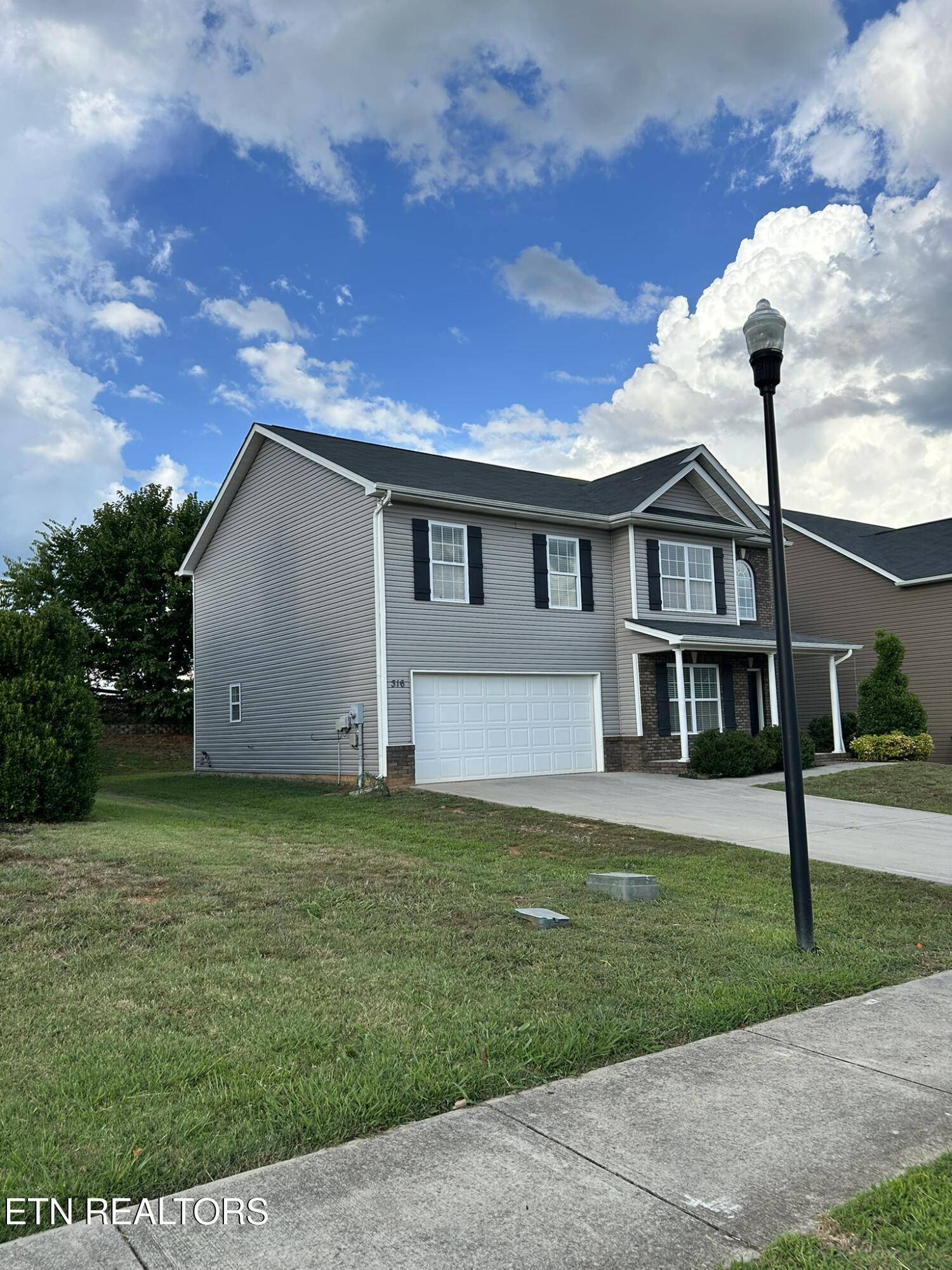 Maryville, TN 37804,316 Caboose LN