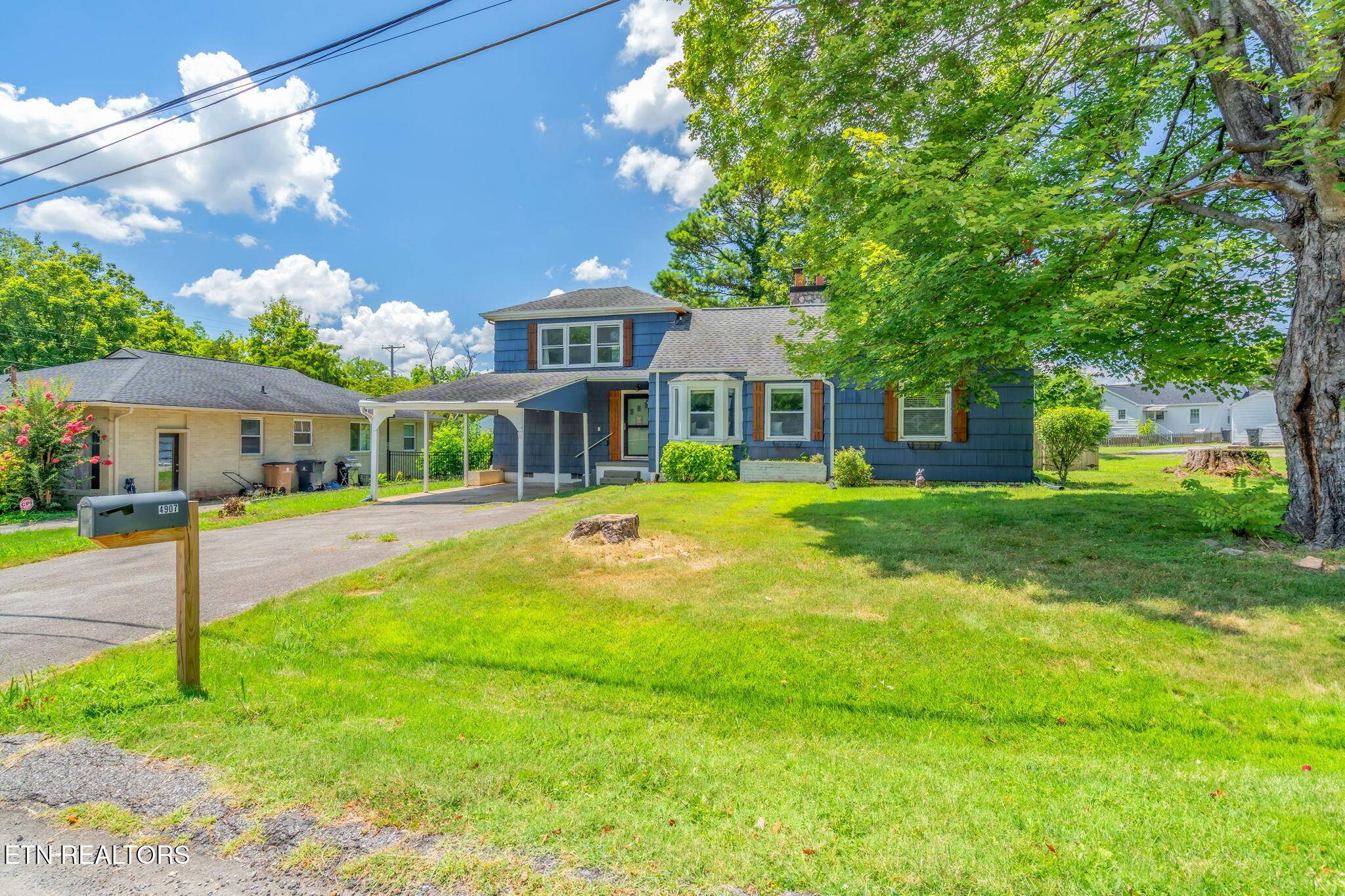 Knoxville, TN 37918,4907 Oakview Rd