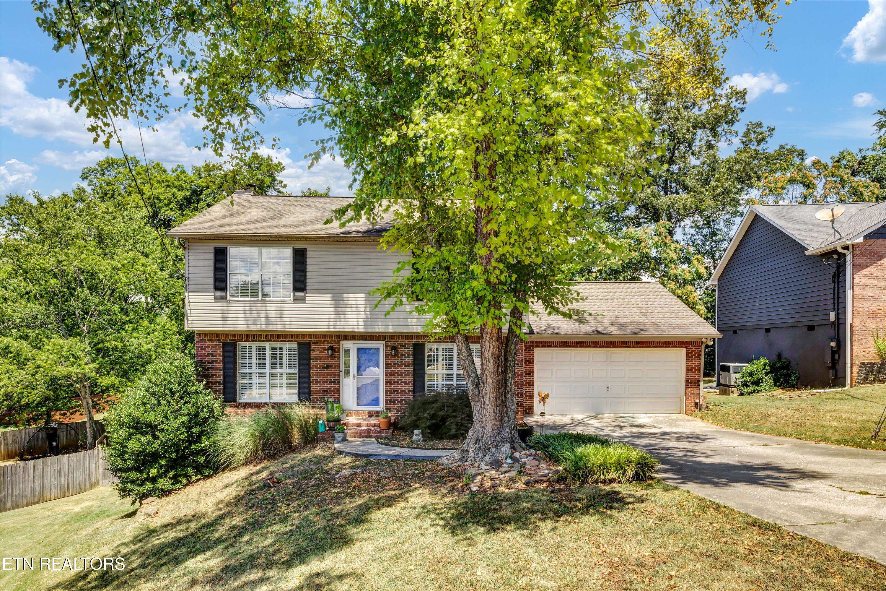 Knoxville, TN 37922,1517 Randall Park DR