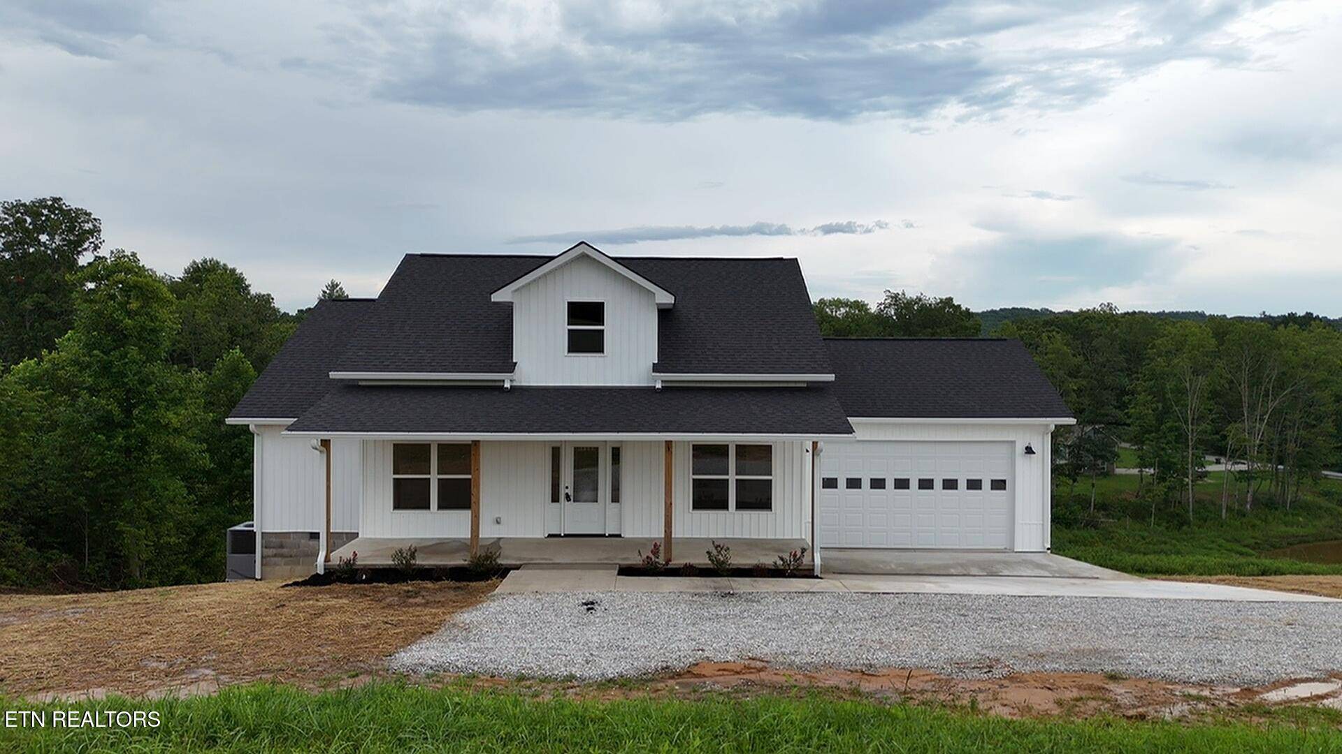 Oneida, TN 37841,167 Pine Creek Rd