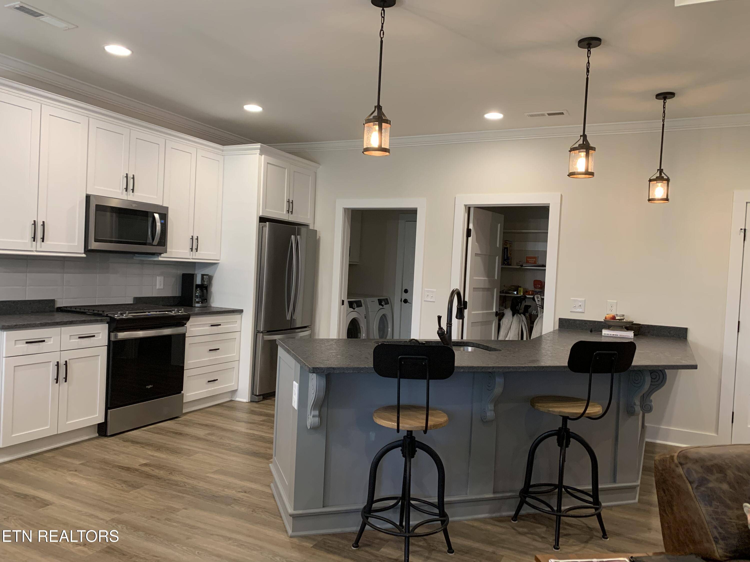 Jonesborough, TN 37659,329 English Ivy Tr