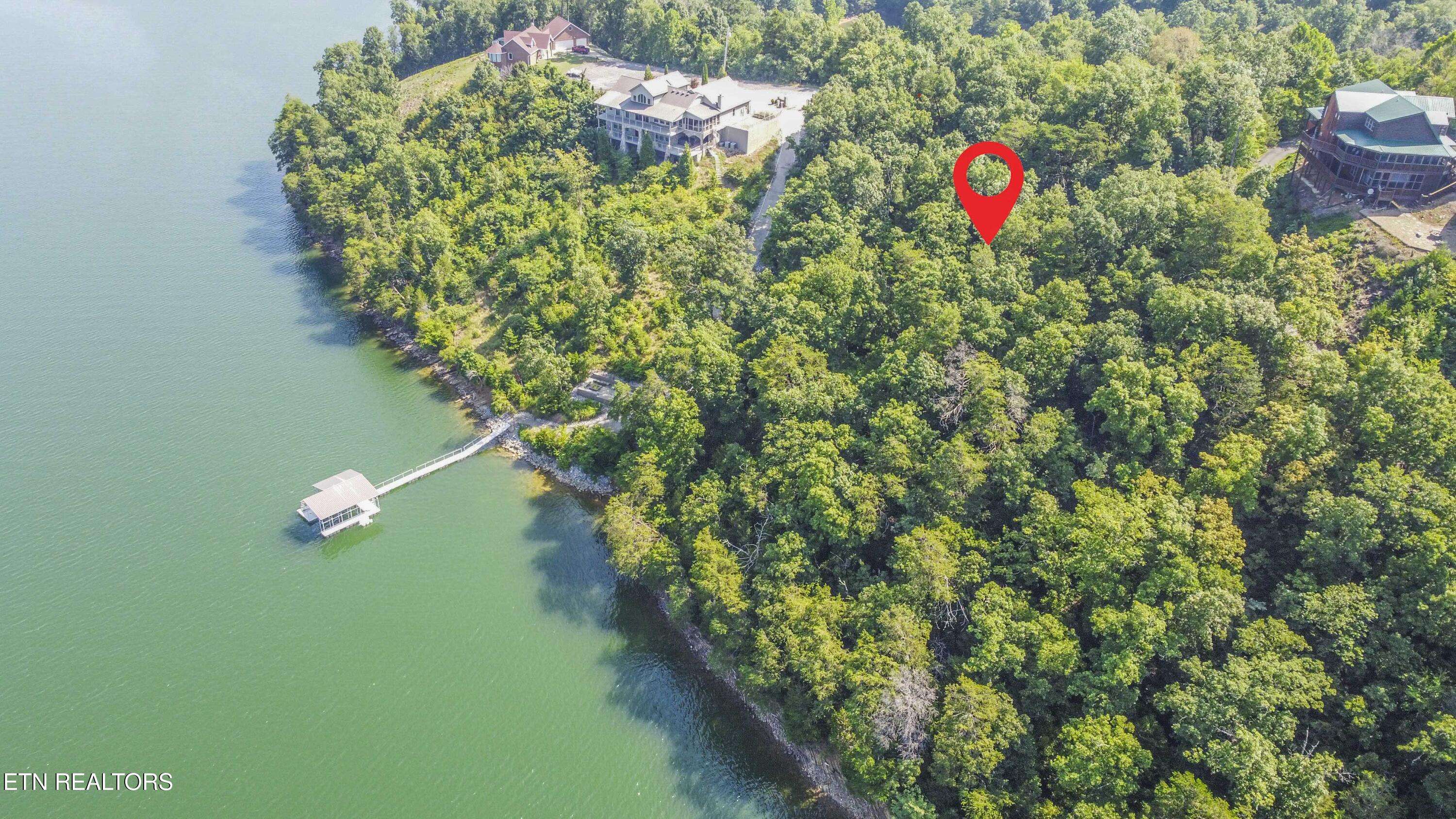 Dandridge, TN 37725,Fishtail Cove