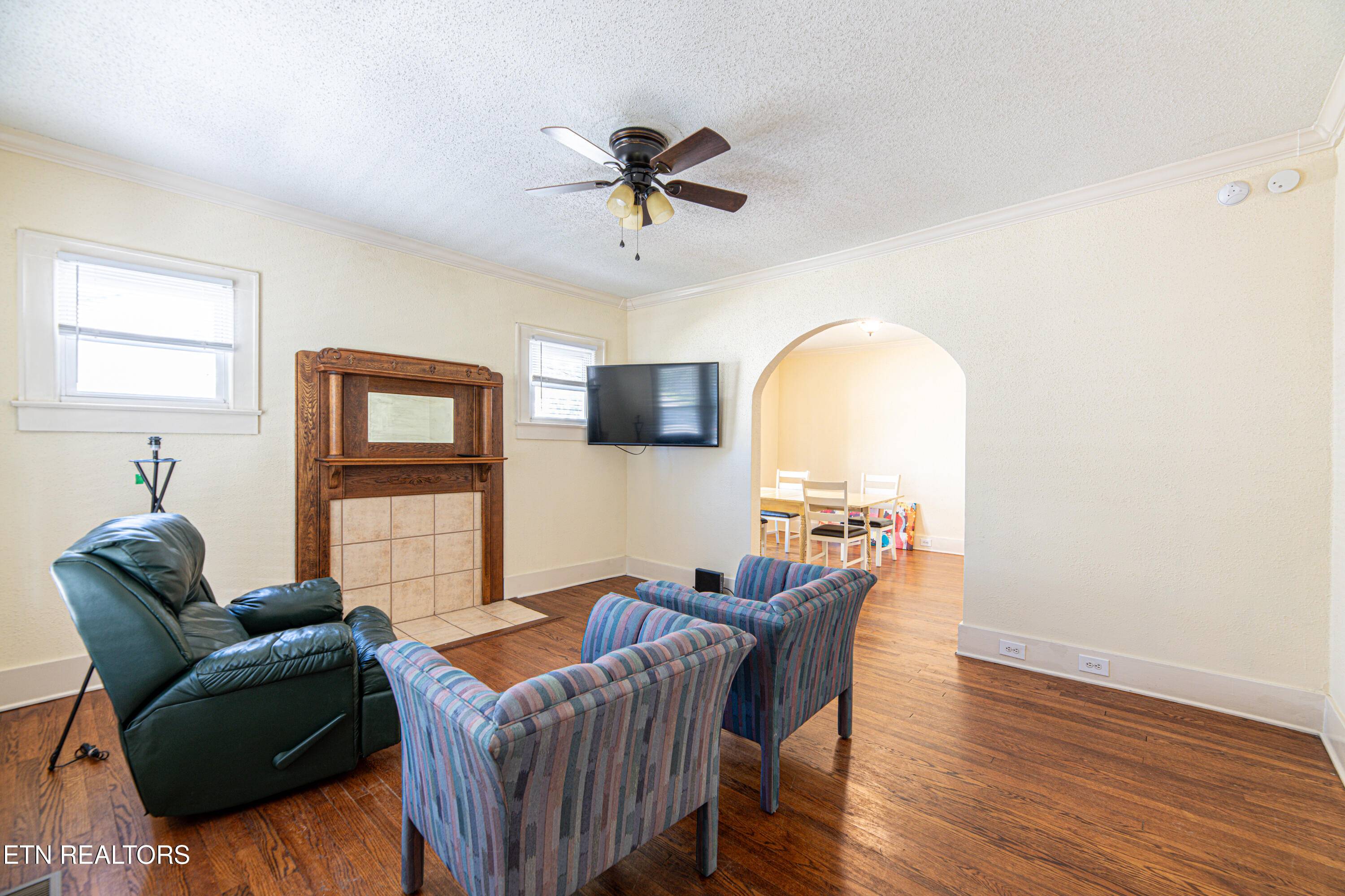 Knoxville, TN 37914,4149 Holston DR