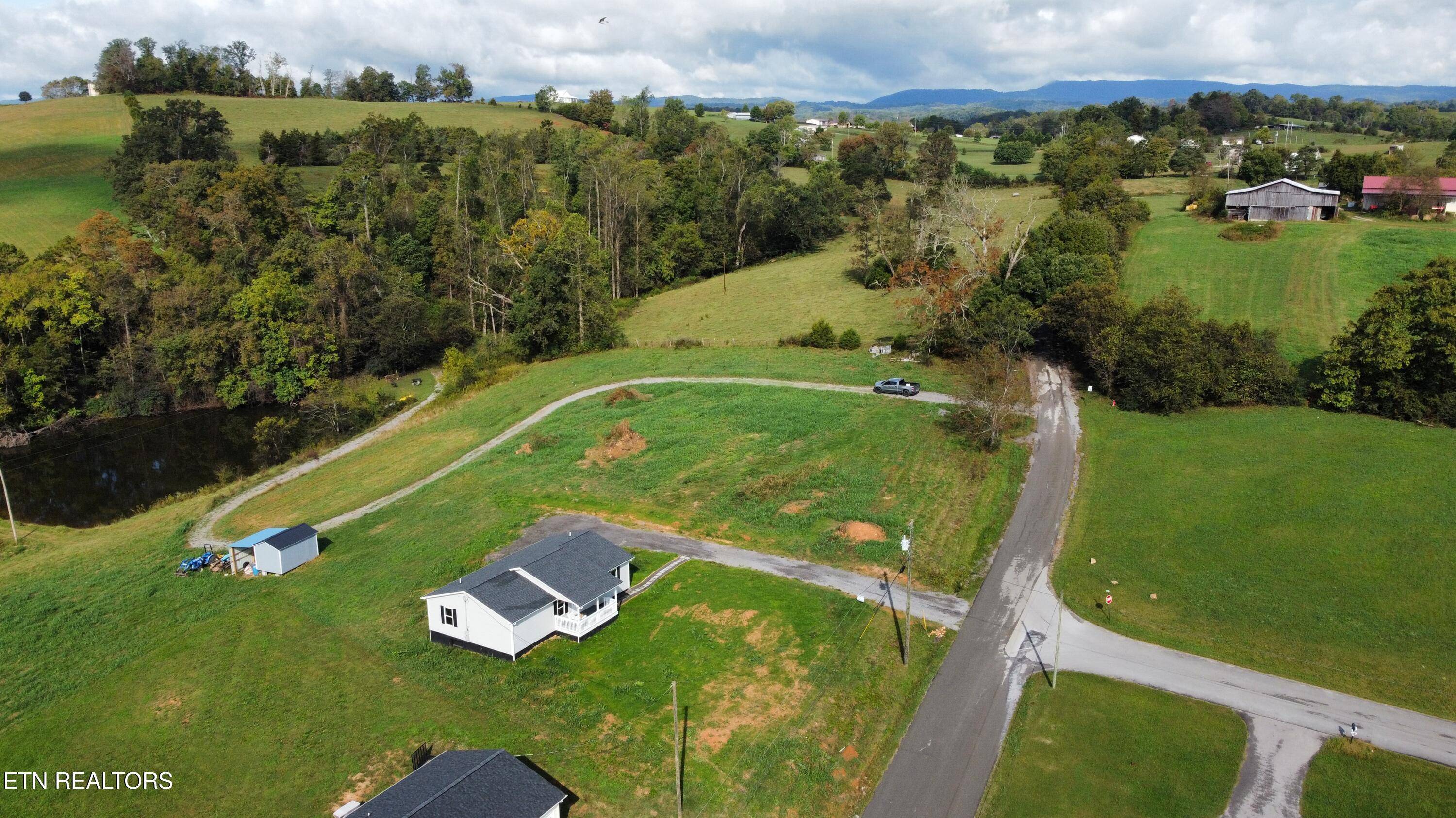 Rutledge, TN 37861,1174 Howell River Rd