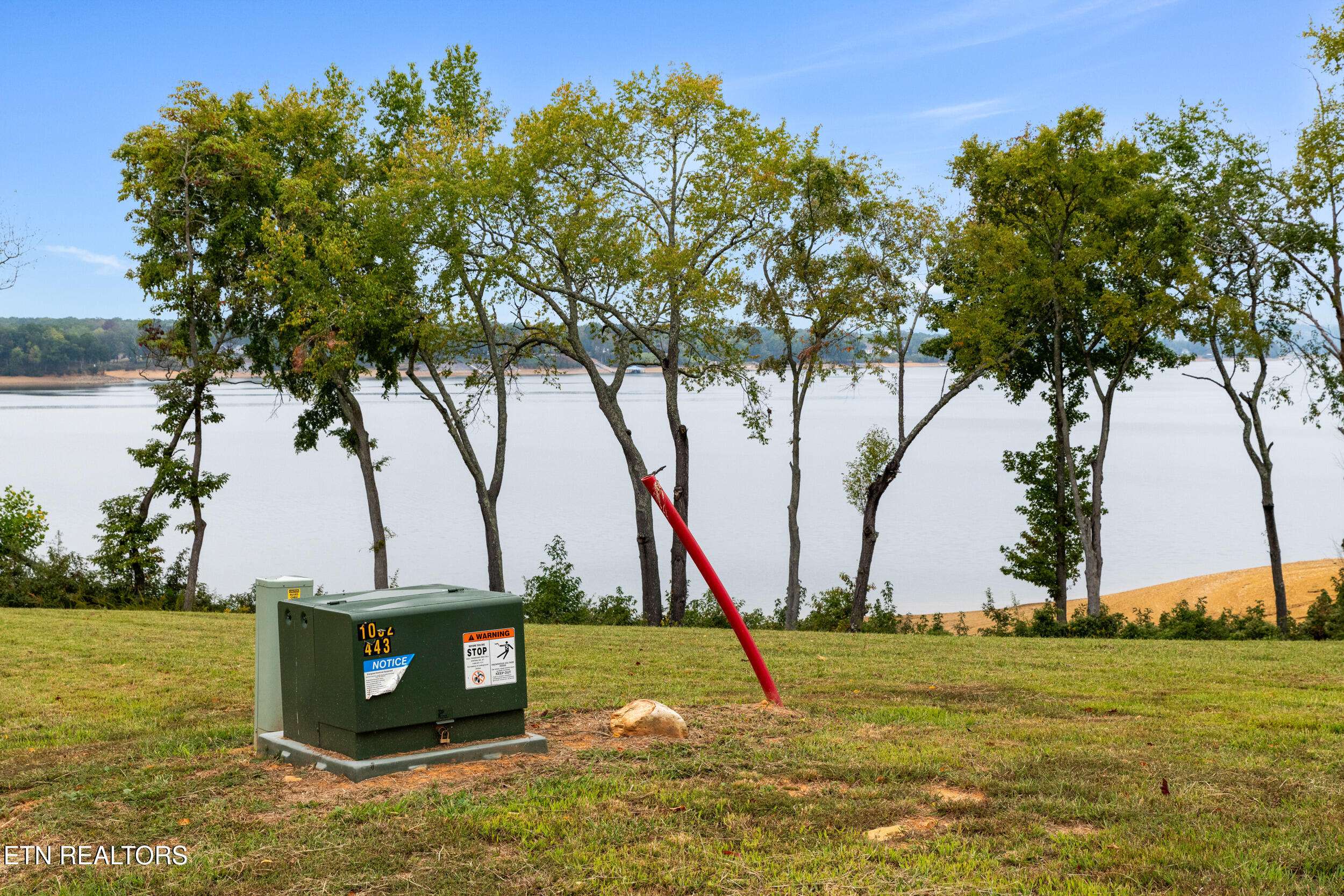 White Pine, TN 37890,43 English Mountain PT