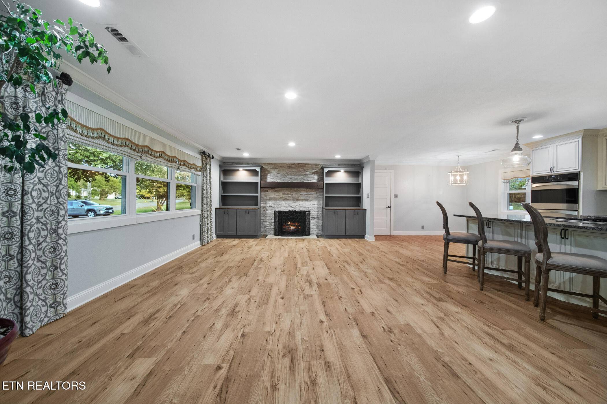 Knoxville, TN 37909,8220 Bennington DR