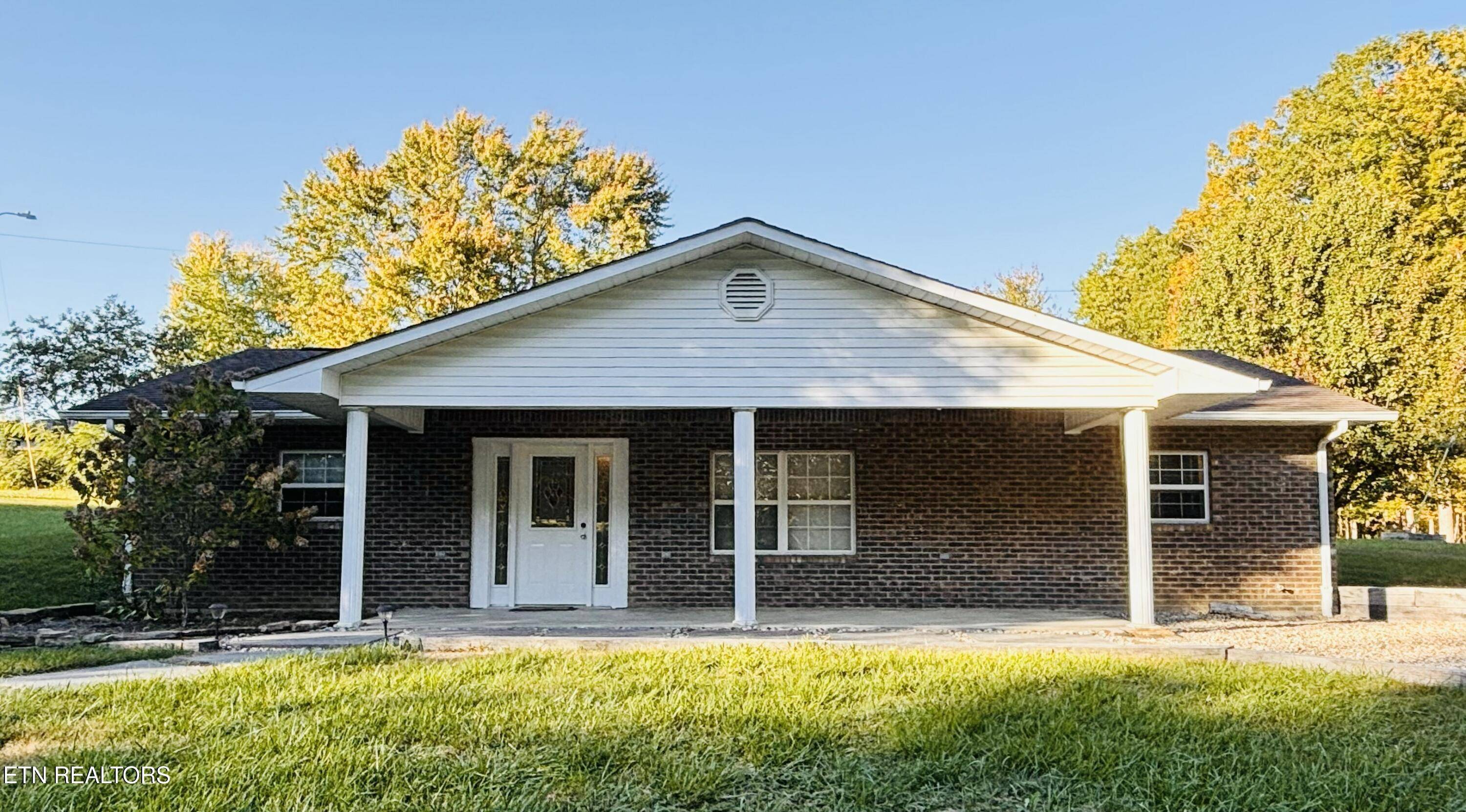 Jamestown, TN 38556,702 Iris Avenue Ave