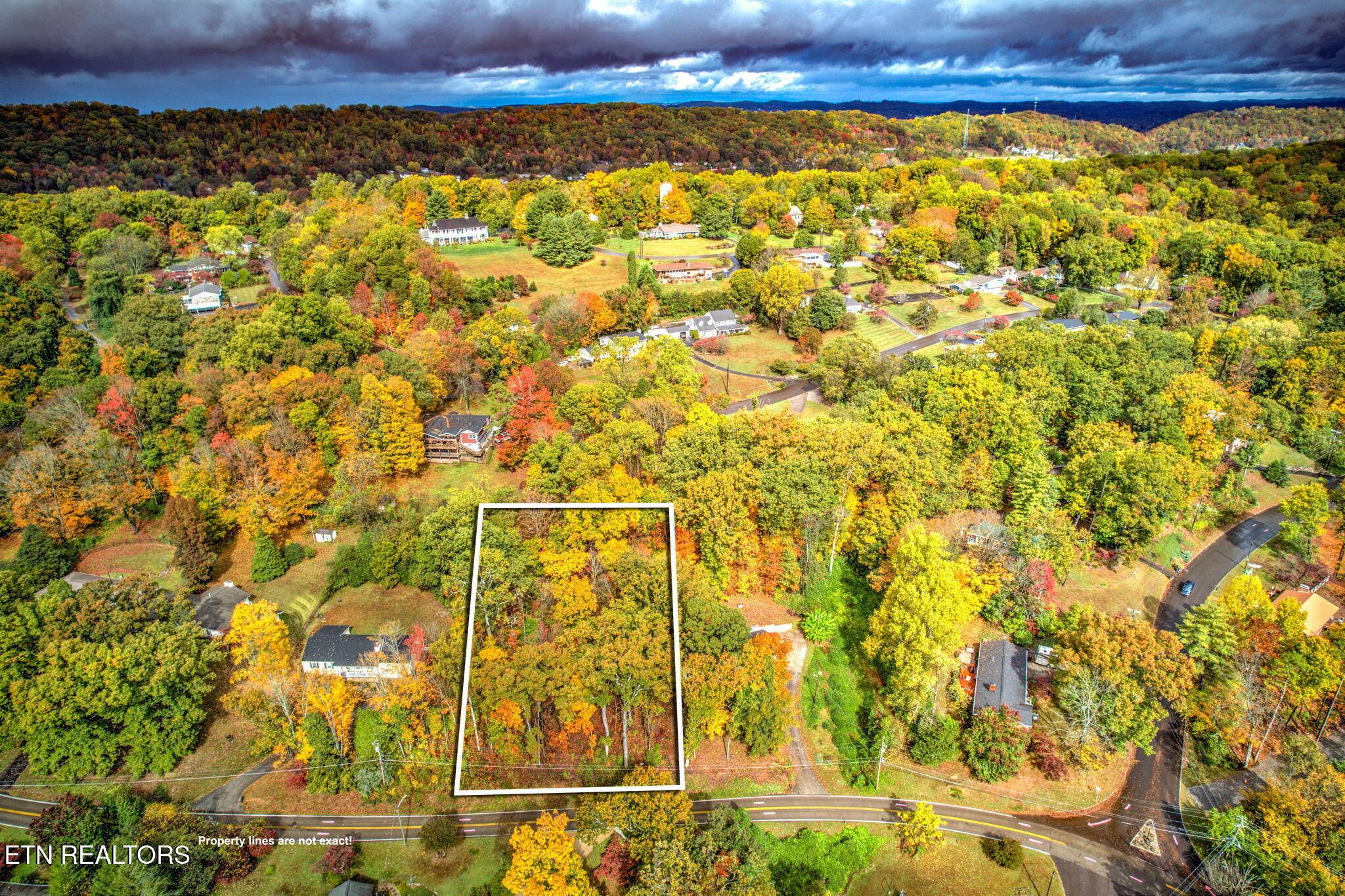 Knoxville, TN 37918,0 Grove DR