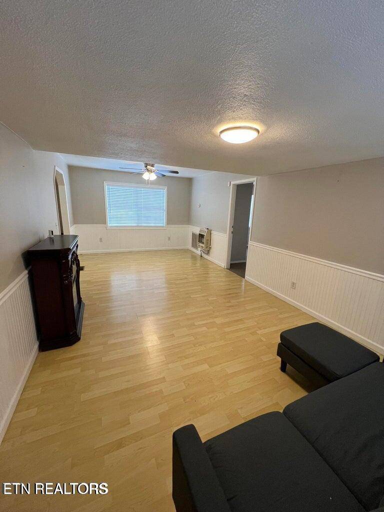 Wartburg, TN 37887,1116 Bob Armes CIR