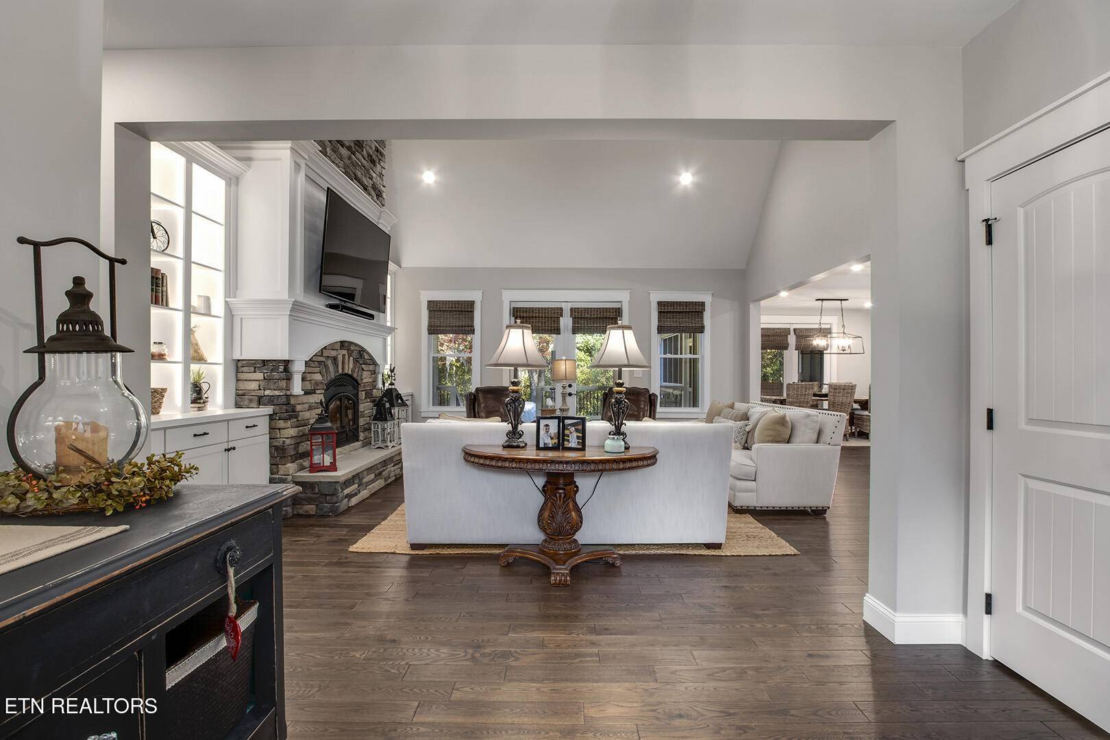 Loudon, TN 37774,206 Atoka Place