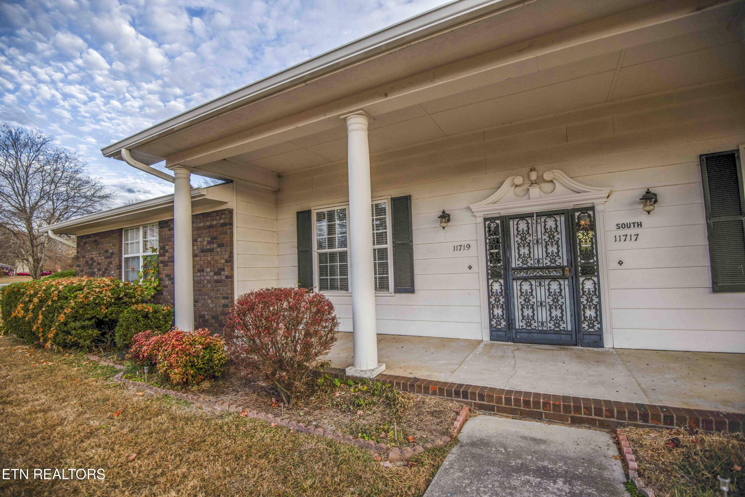 Farragut, TN 37934,11719 Williamsburg DR