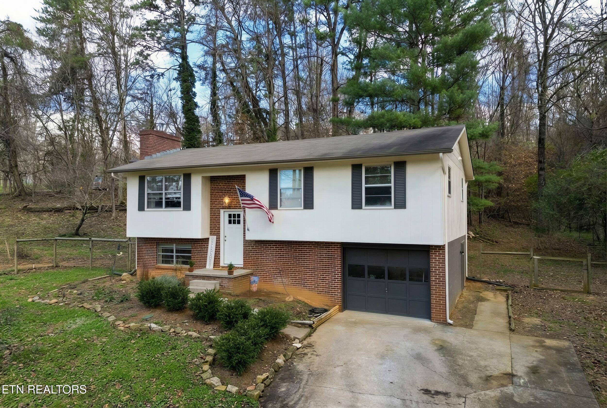 Louisville, TN 37777,1550 Johnathan DR