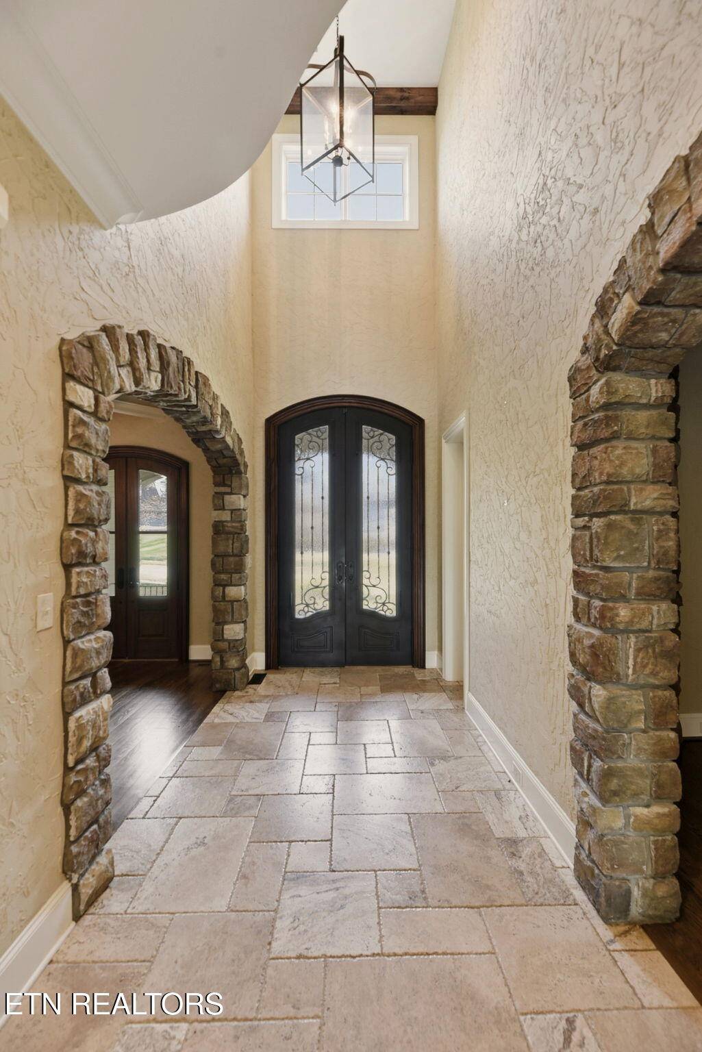 Knoxville, TN 37934,710 Barnsley Rd