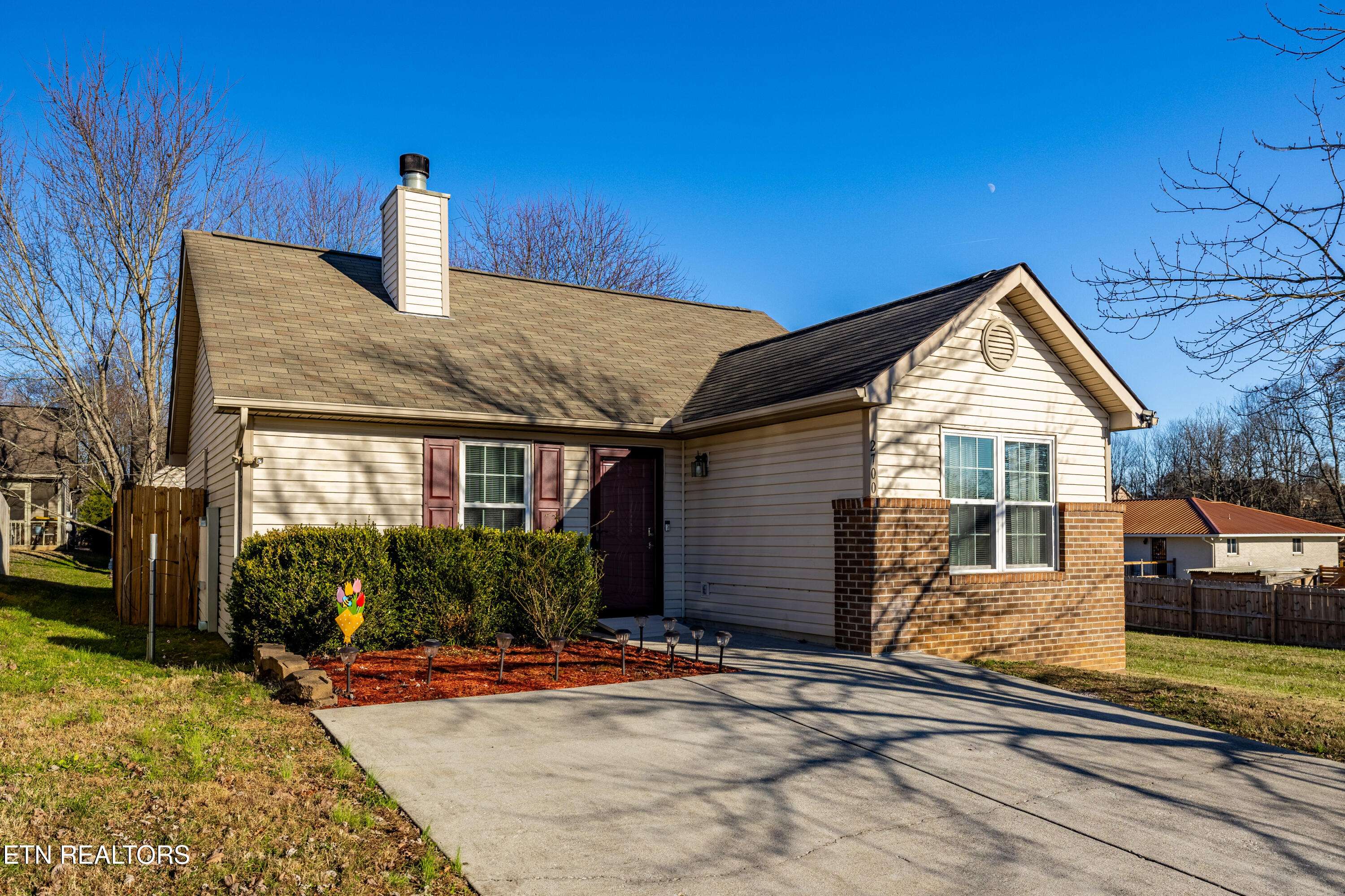 Knoxville, TN 37924,2700 Glacier WAY