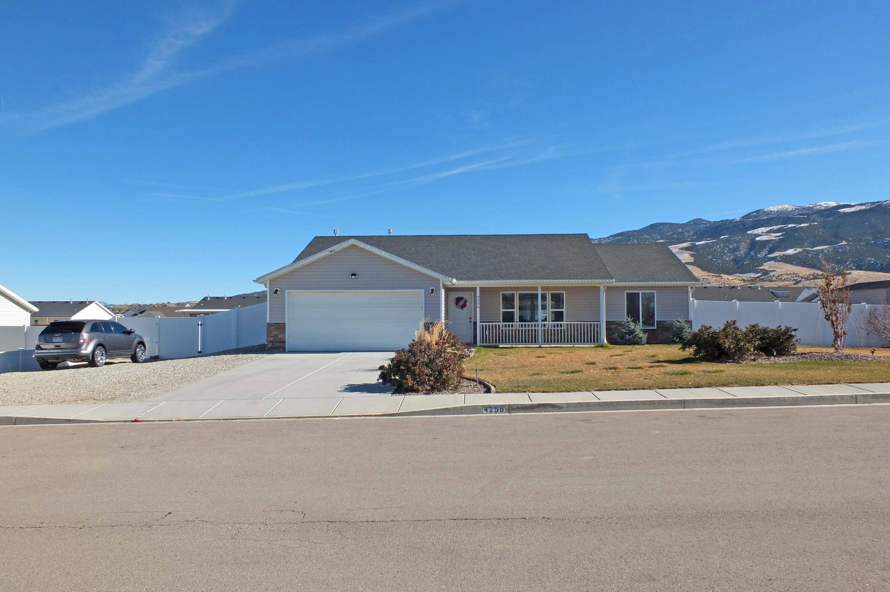 Enoch, UT 84721,4256 N Prospector LN