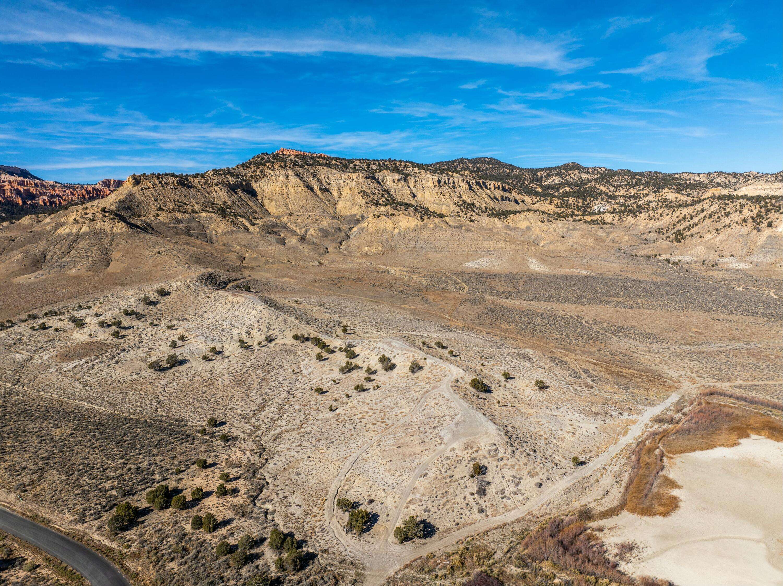 Tropic, UT 84776,W 1040 W Under The Rim Rd RD