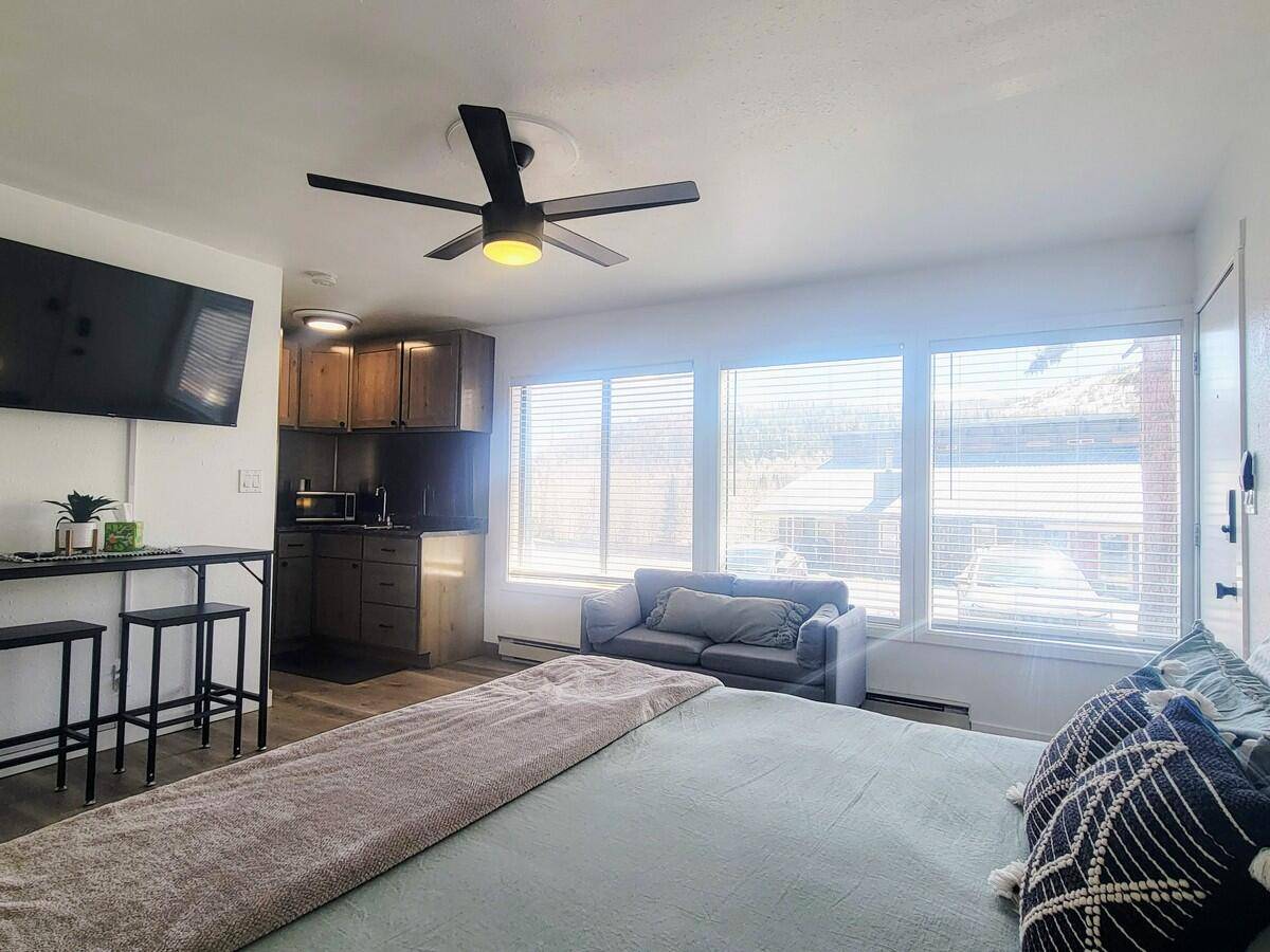 Brian Head, UT 84719,226 S Hwy 143 #4-B