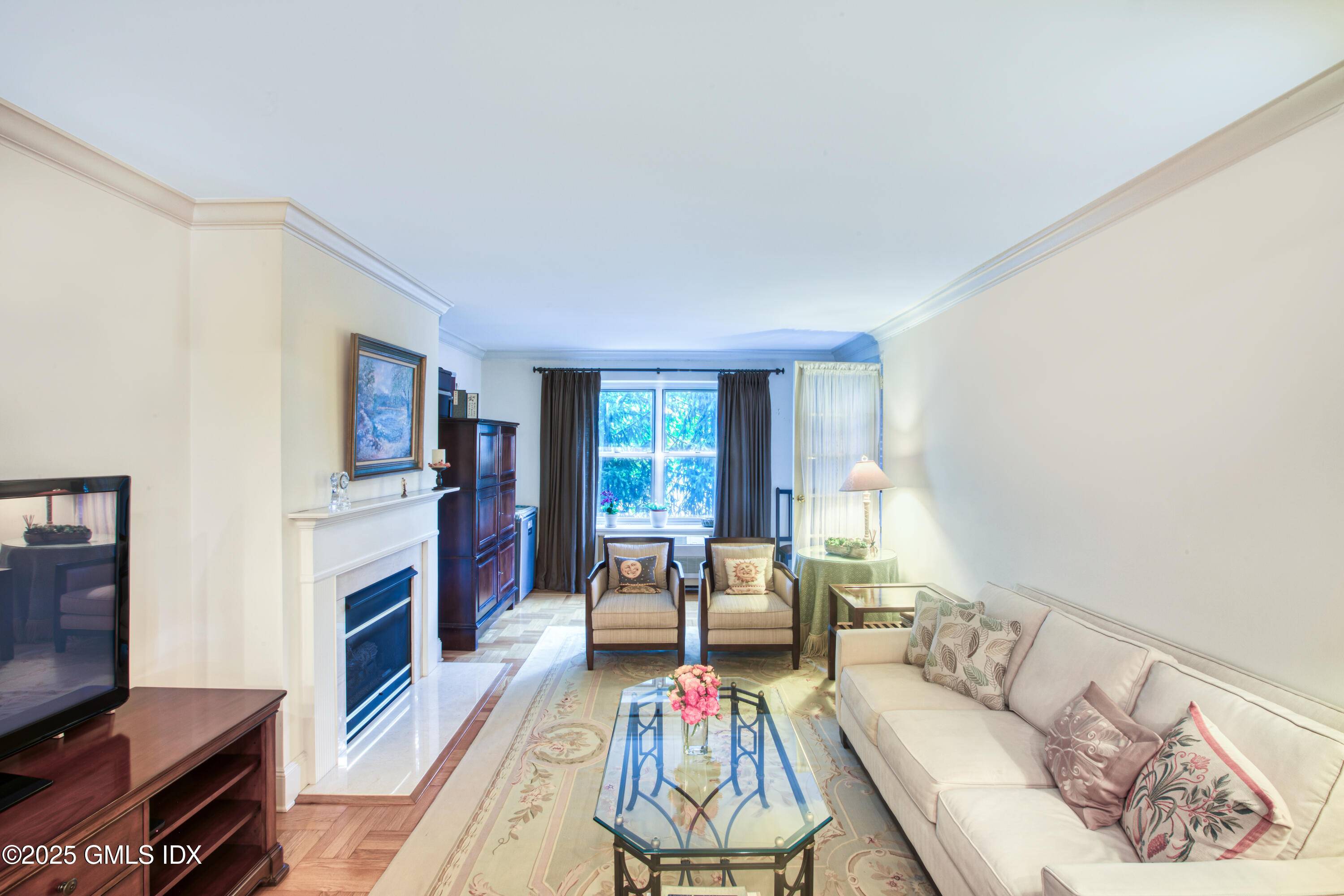 Greenwich, CT 06830,25 Elm ST #36