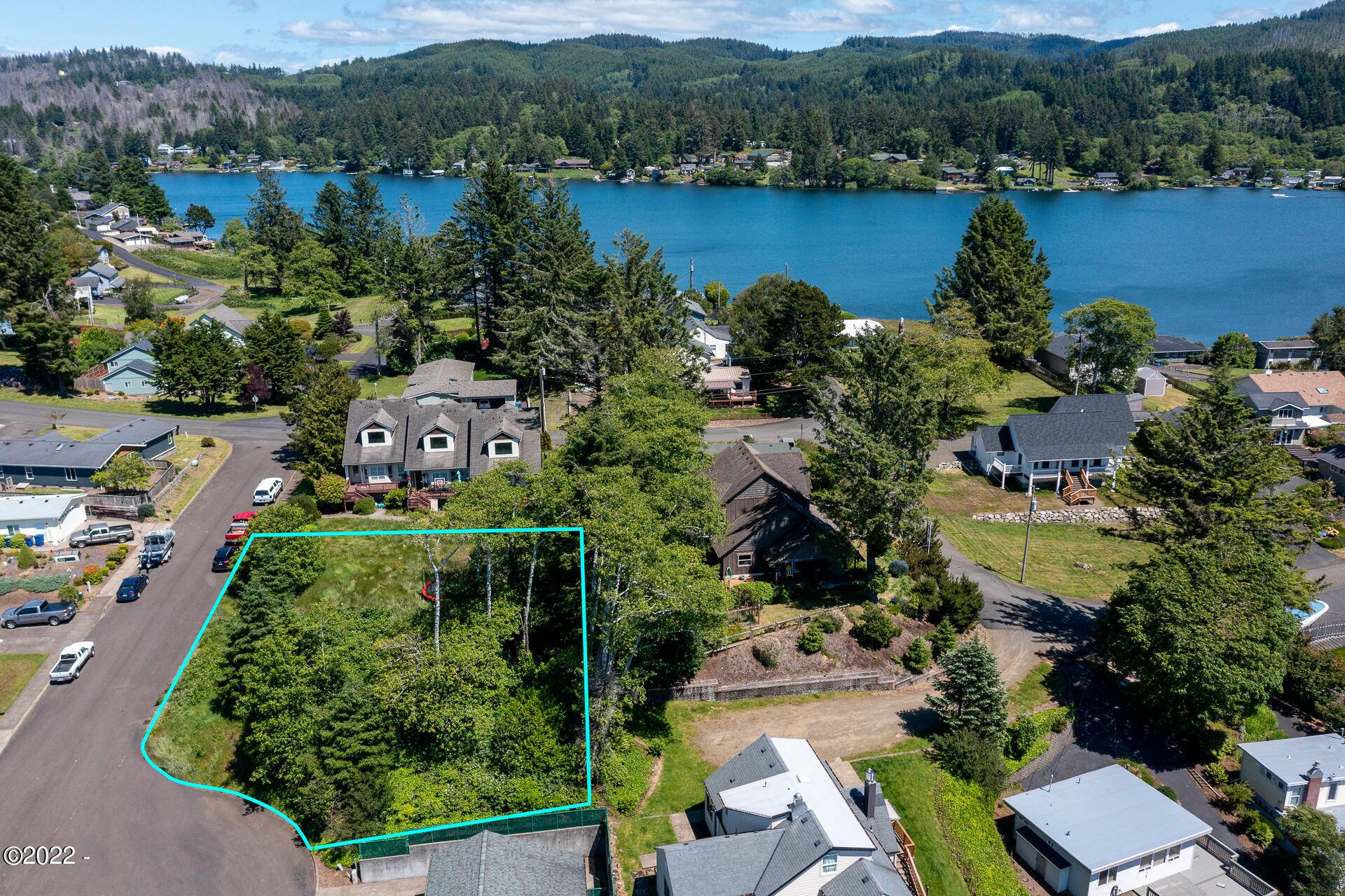 Neotsu, OR 97364,3508 NE 40th Ct