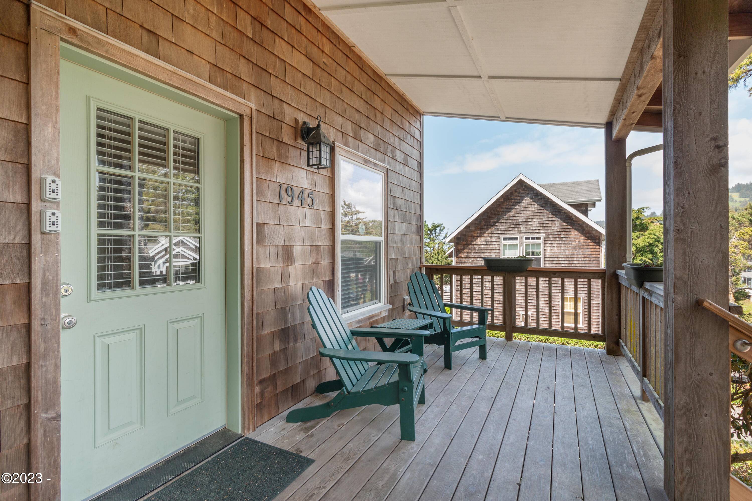 Lincoln City, OR 97367,1945 NE 56th Dr